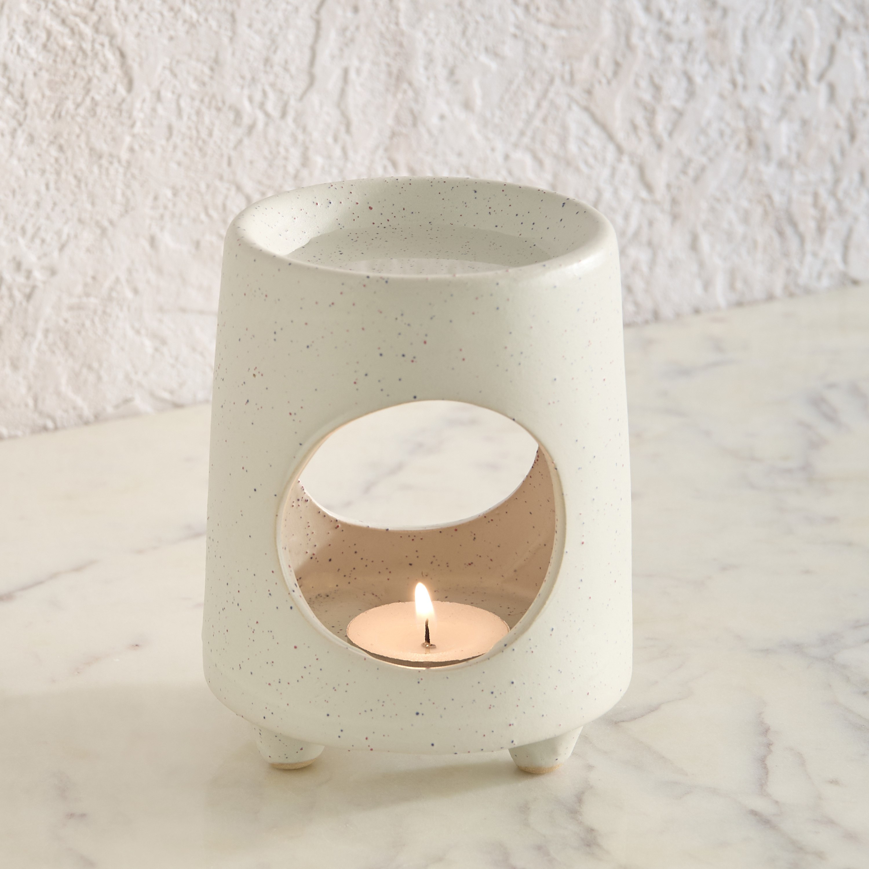 Zest Abiah Ceramic Oil Burner - 9x9x11 cm-PROMO_HB_AE_B1G1_250925-image-1