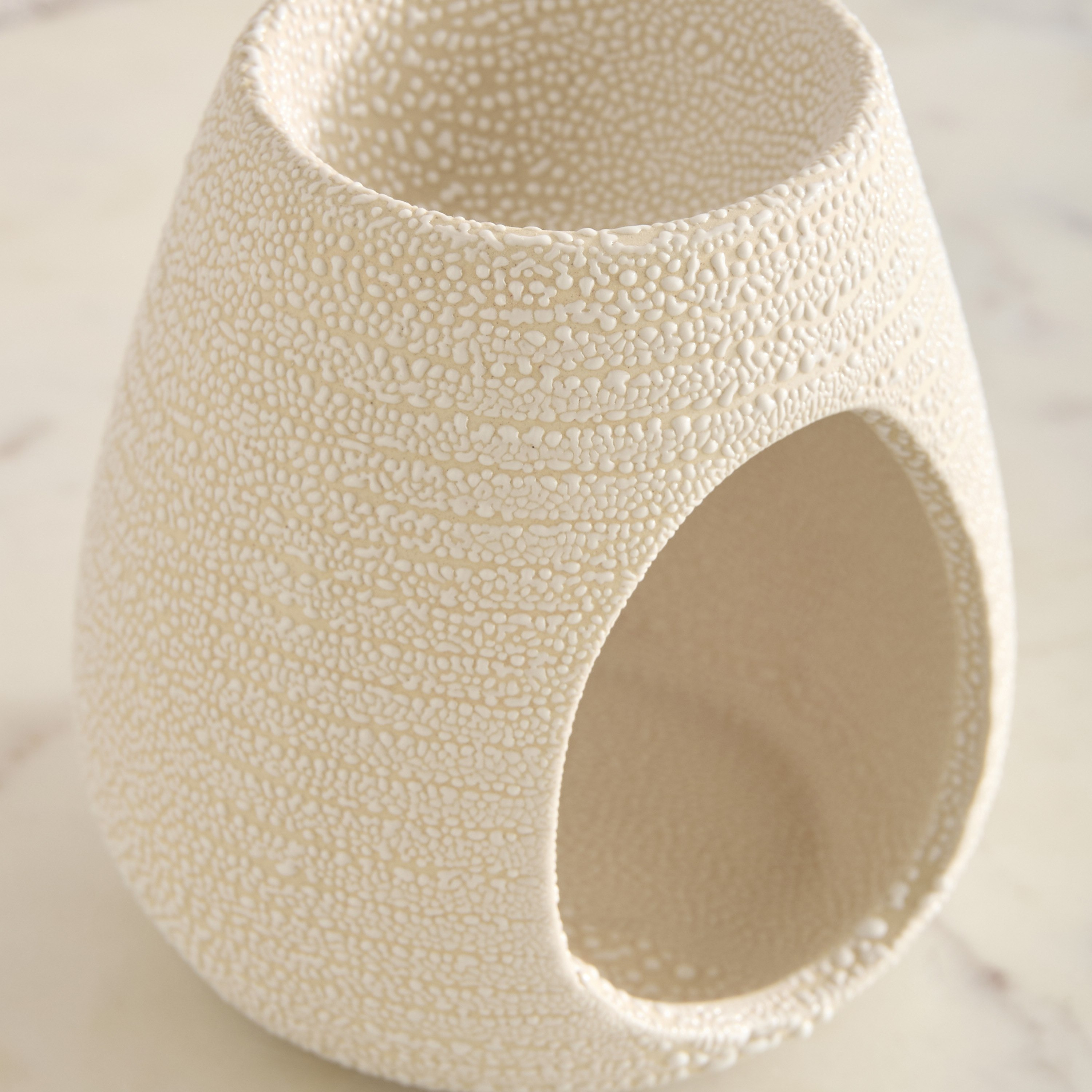 Zest Abiah Ceramic Oil Burner - 9x8.5x10.2 cm-hbxhomeware-hbxlivingroom-image-3