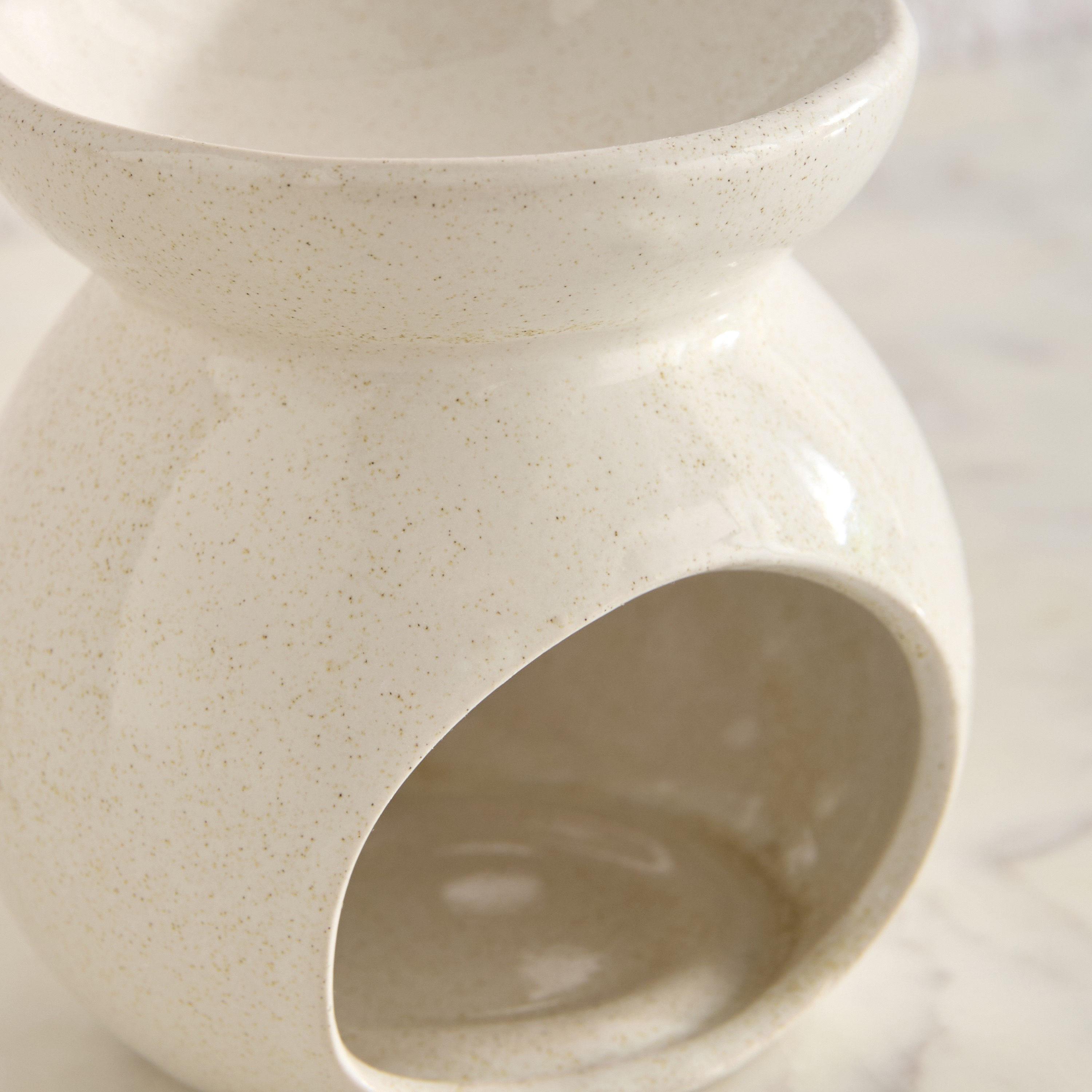 Zest Abiah Ceramic Oil Burner - 8.5x8.5x9.2 cm-hbxhomeware-hbxlivingroom-image-3