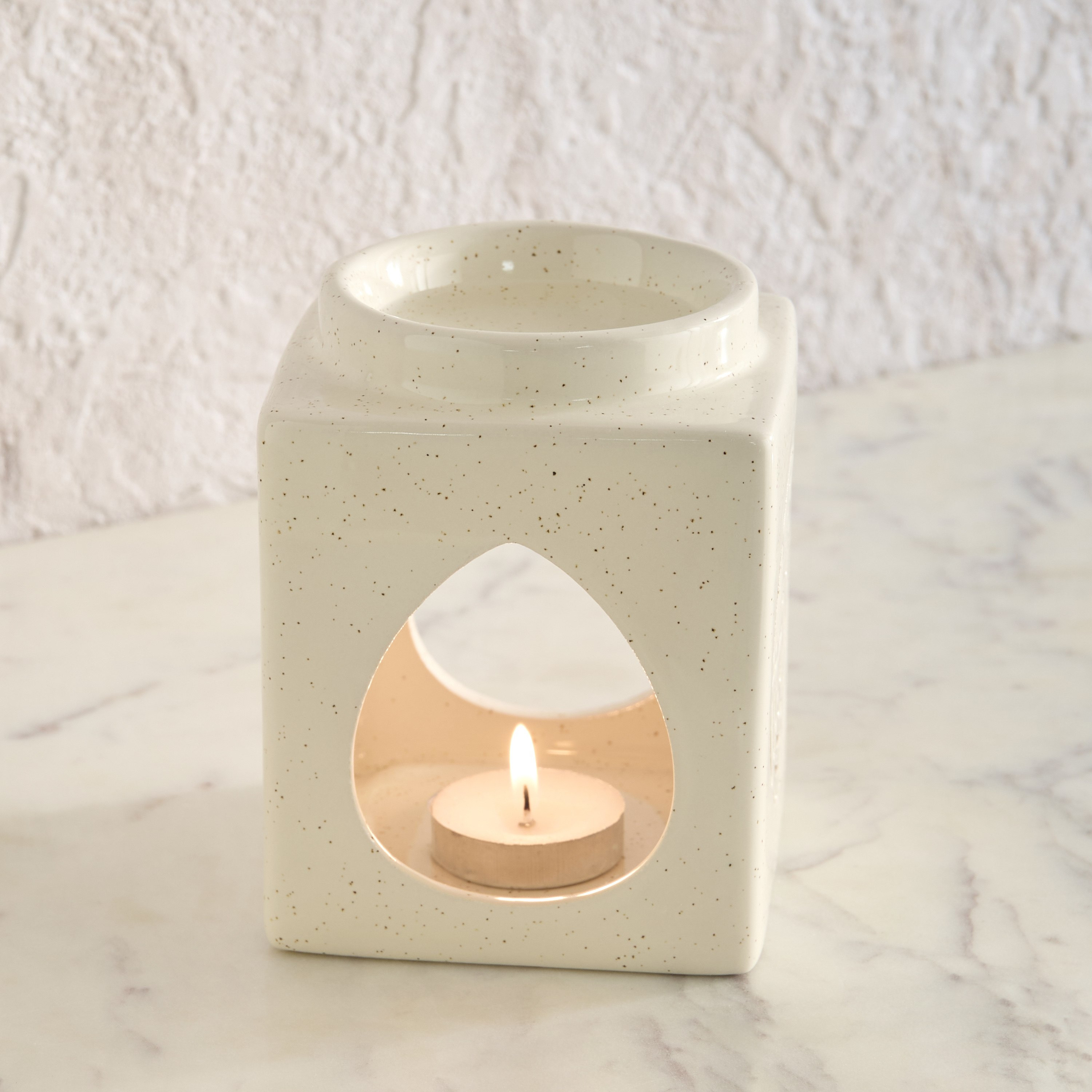 Zest Abiah Ceramic Oil Burner - 8.7x8.7x11.5 cm-PROMO_HB_AE_B1G1_250925-image-1