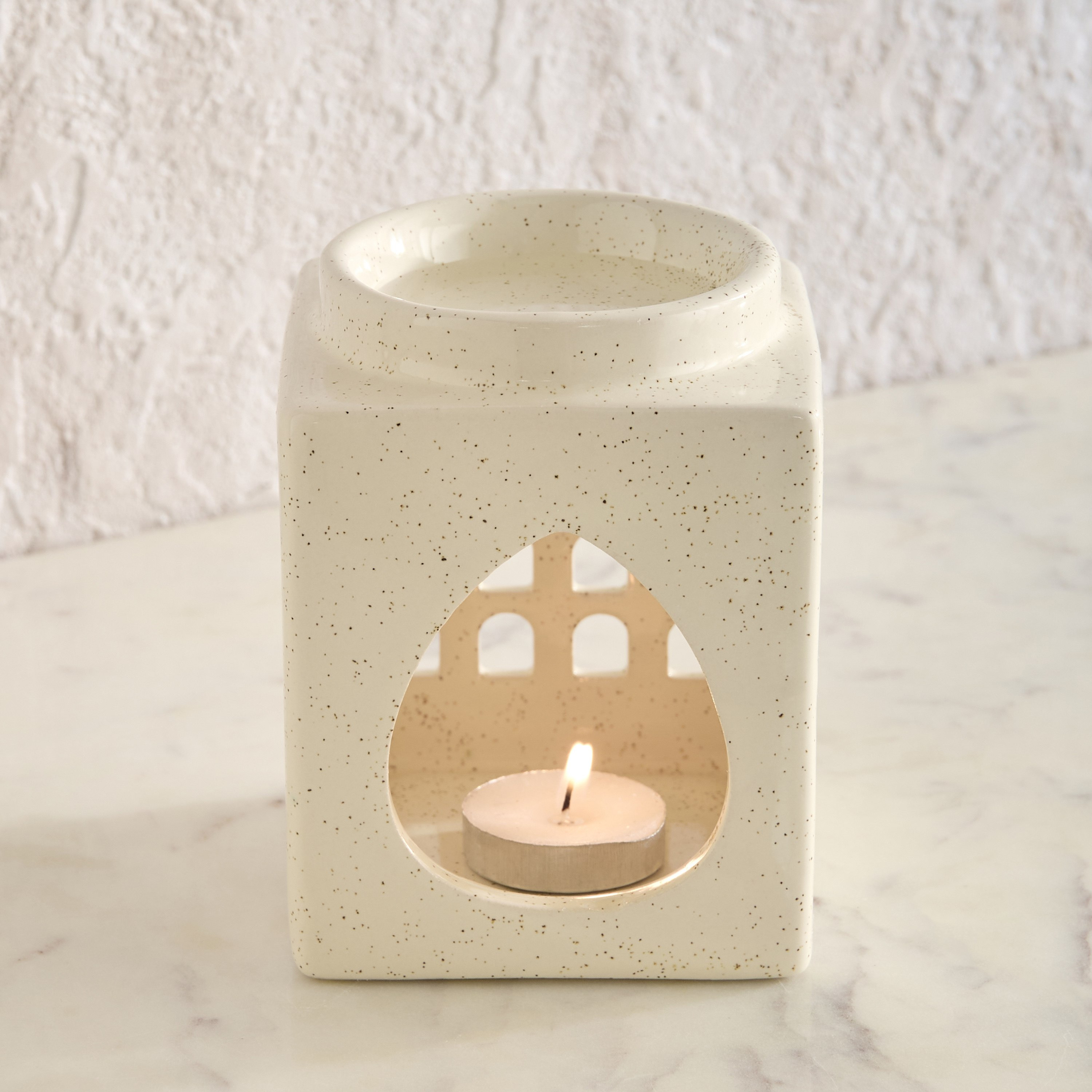 Zest Abiah Ceramic Oil Burner - 8.7x8.7x11.5 cm-hbxhomeware-hbxlivingroom-image-1
