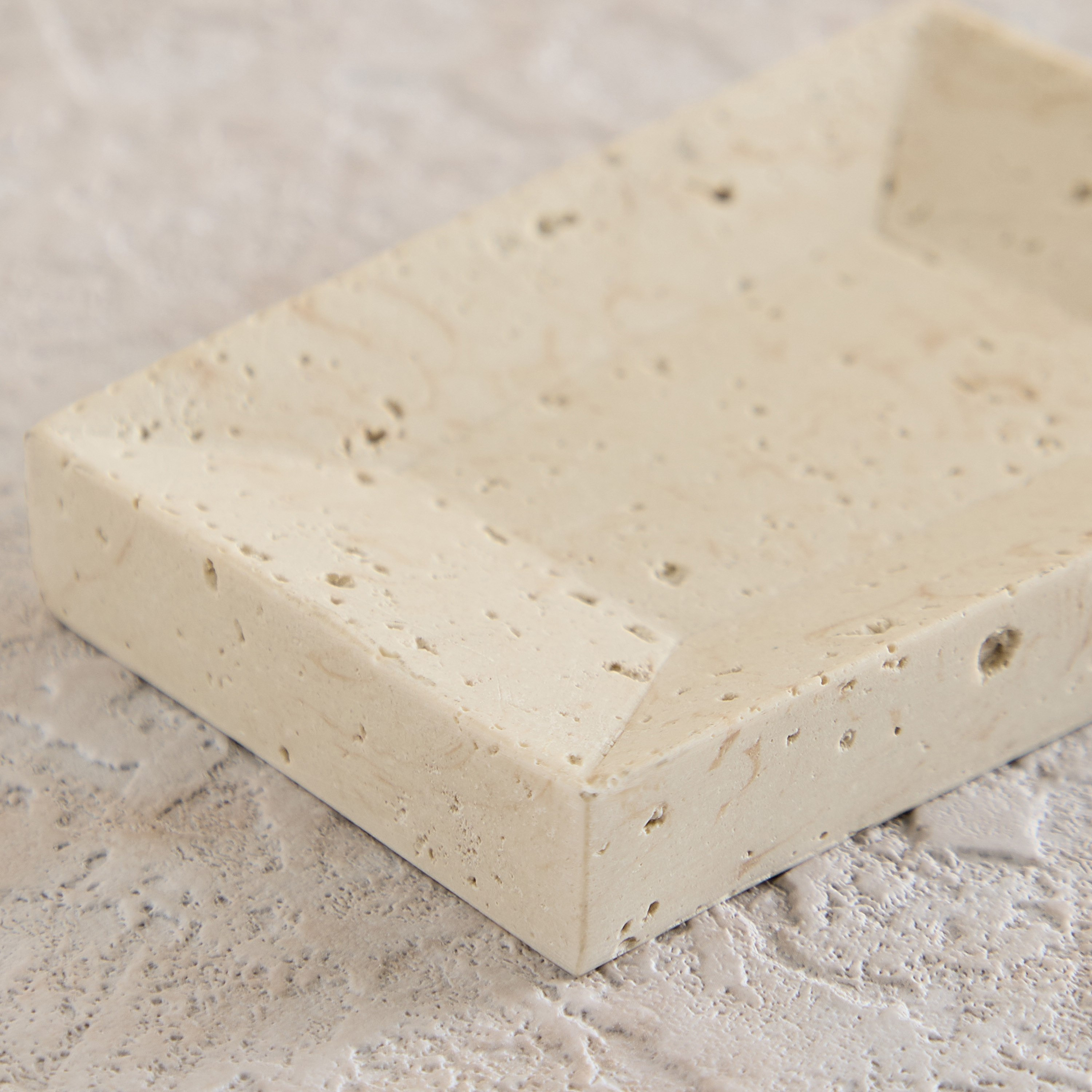 Avenue Resin Travertine Soap Dish 9x2x12.5 cm-hbxdecorandfurnishings-bathroomaccessories-bathroomsets-image-3