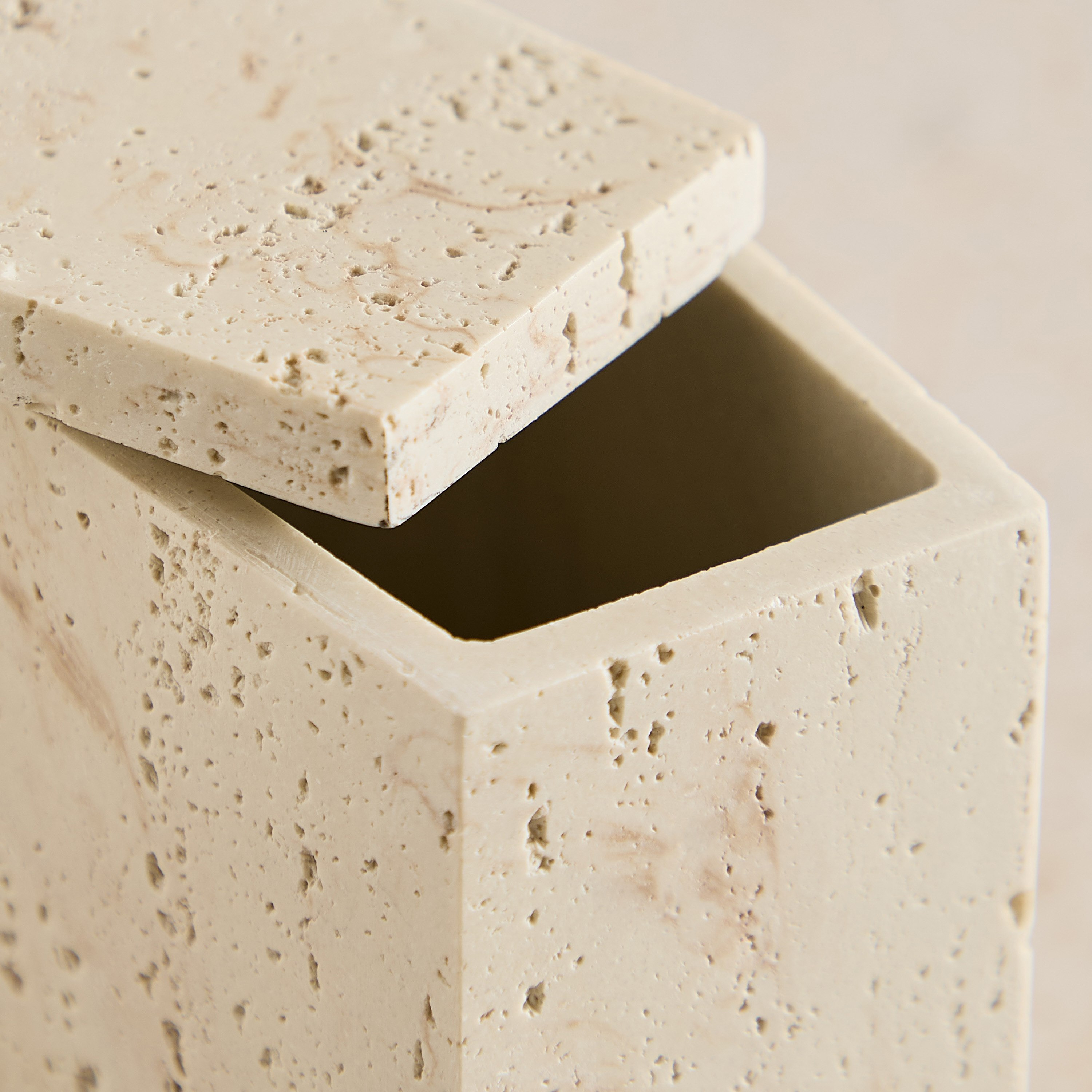 Avenue Resin Travertine Cotton Jar 8.5x7.5x12 cm-hbxhomeware-bathandlaundry-tissueboxesandcottonjars-image-3