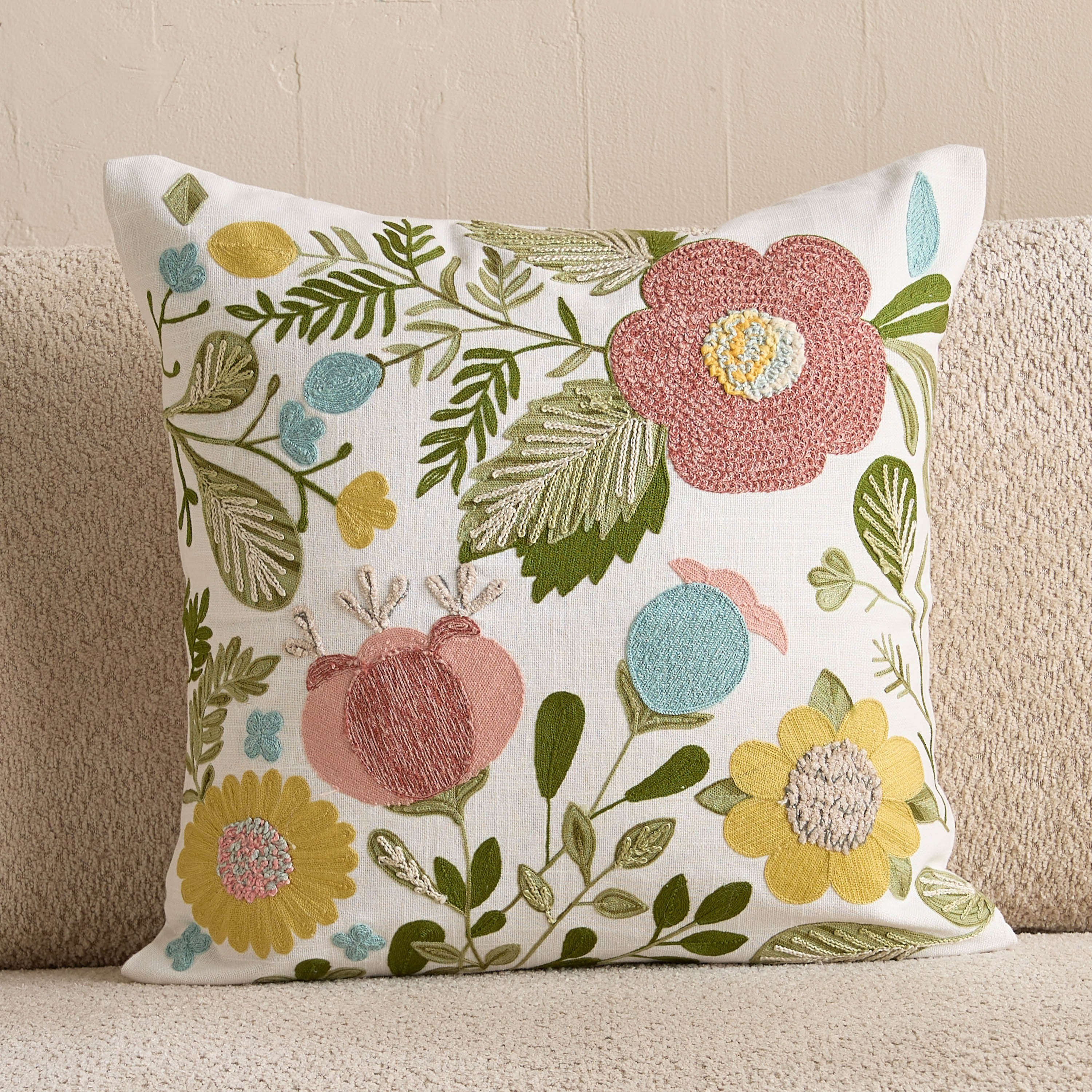 غطاء وسادة بتطريز أزهار من أيدج - 50x50 سم-hbxhomeware-hbxbedroom-image-4
