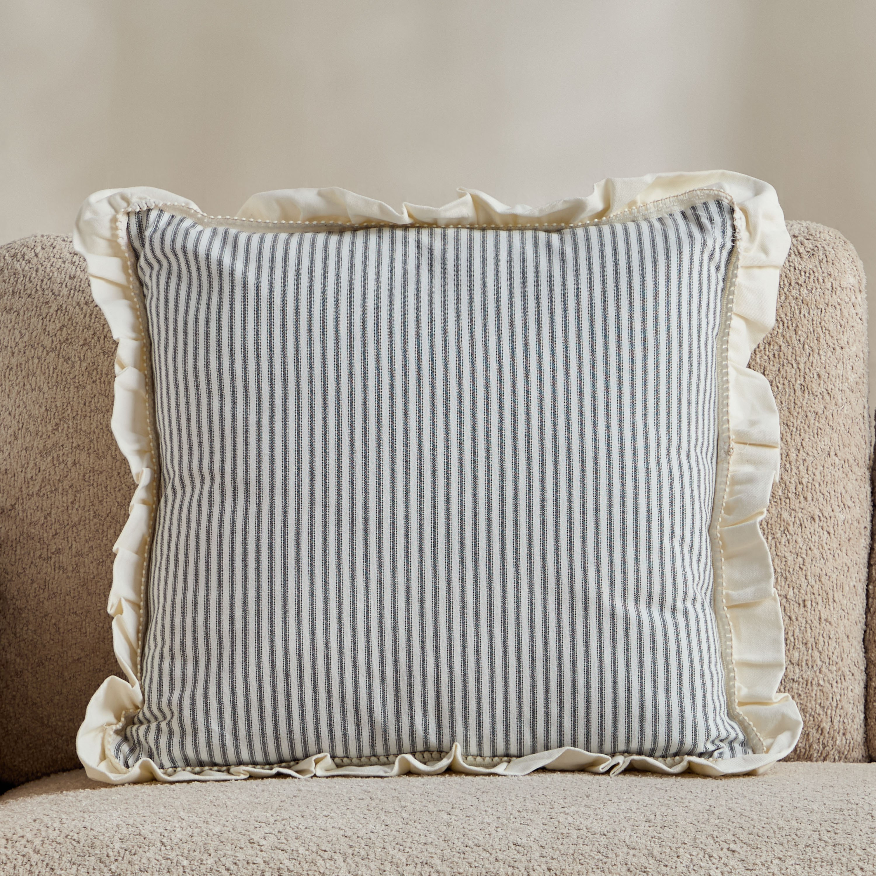 Cozy Duo 2-Piece Black Stripe Ruffle Filled Cushion Set - 50x50 cm-hbxhomeware-hbxbedroom-image-2