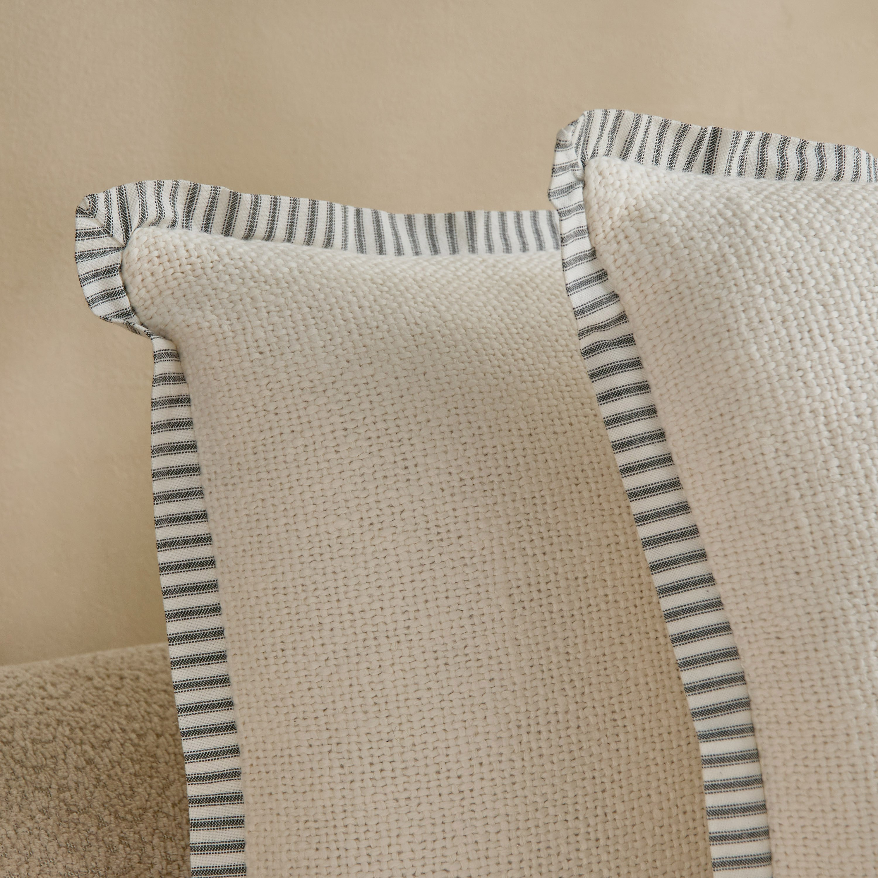 Cozy Duo 2-Piece Solid with Strip Ruffle Filled Cushion Set - 50x50 cm-hbxhomeware-hbxbedroom-image-2