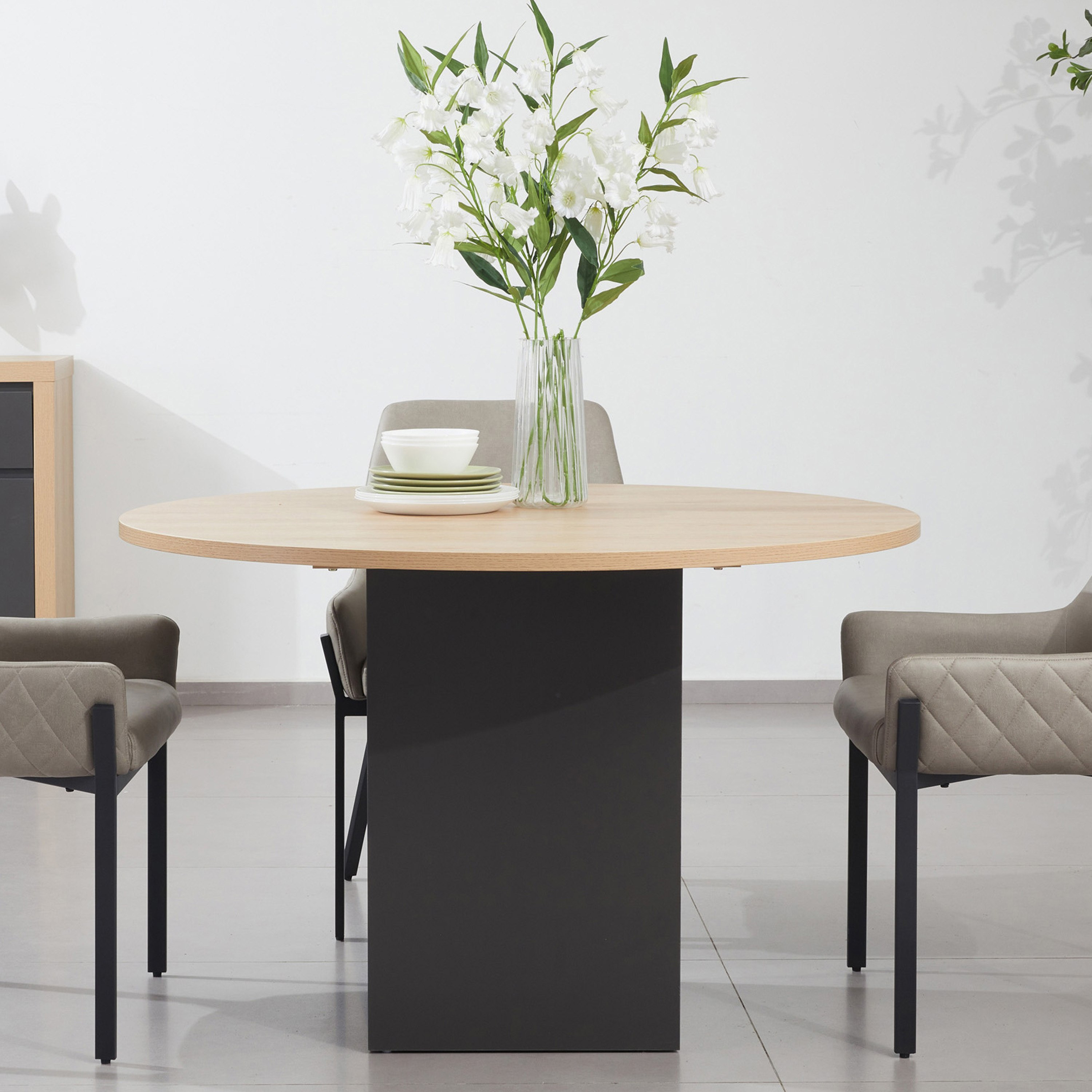Winchester 4-Seater Round Modular Dining Table Top-hbxdiningroom-modular-modulardining-winchester-image-2