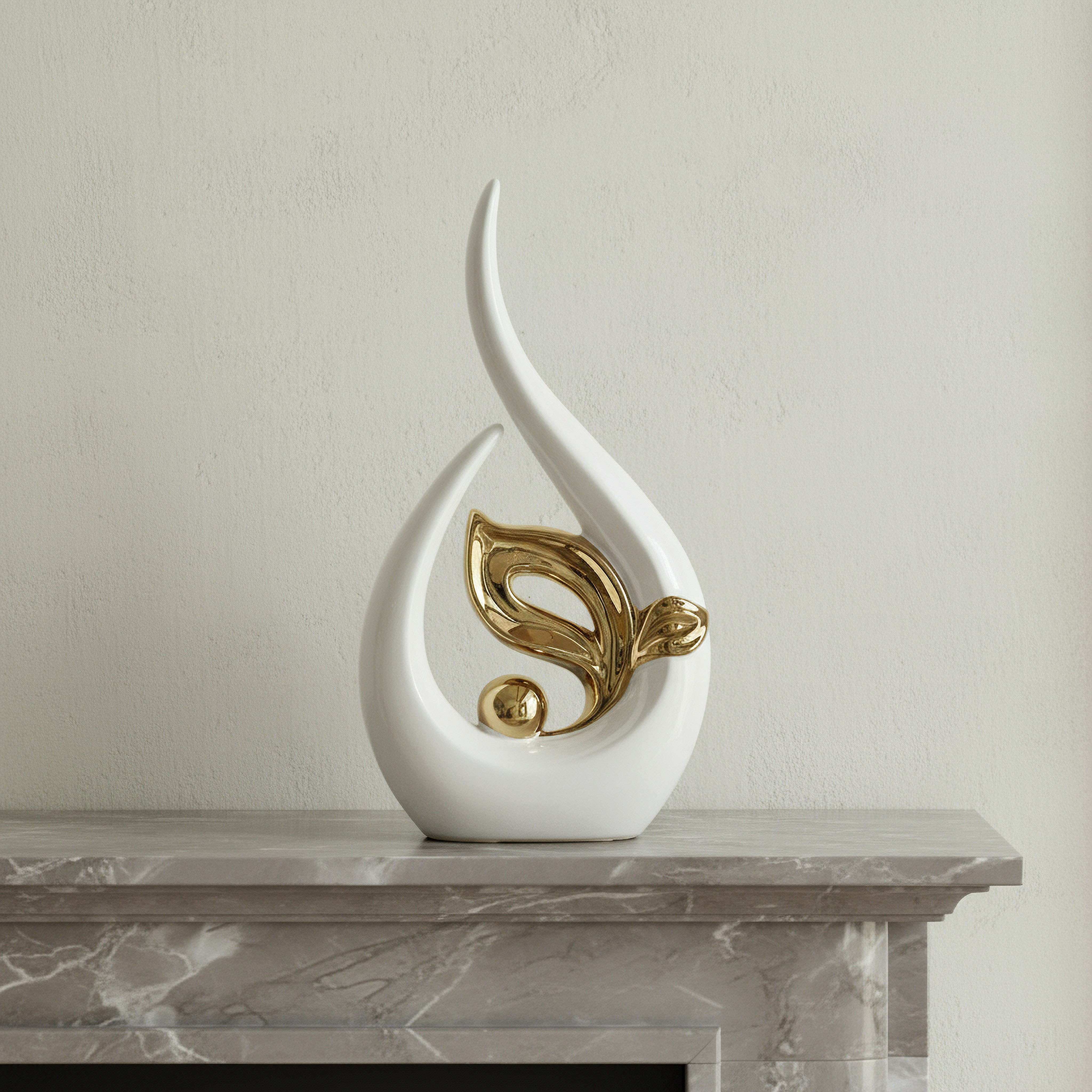 تحفة سيراميك فاخرة كبيرة الحجم من كاسا تايتاني - 20.5x6.5x38 سم-hbxhomeware-homedecor-figurinesandornaments-image-1