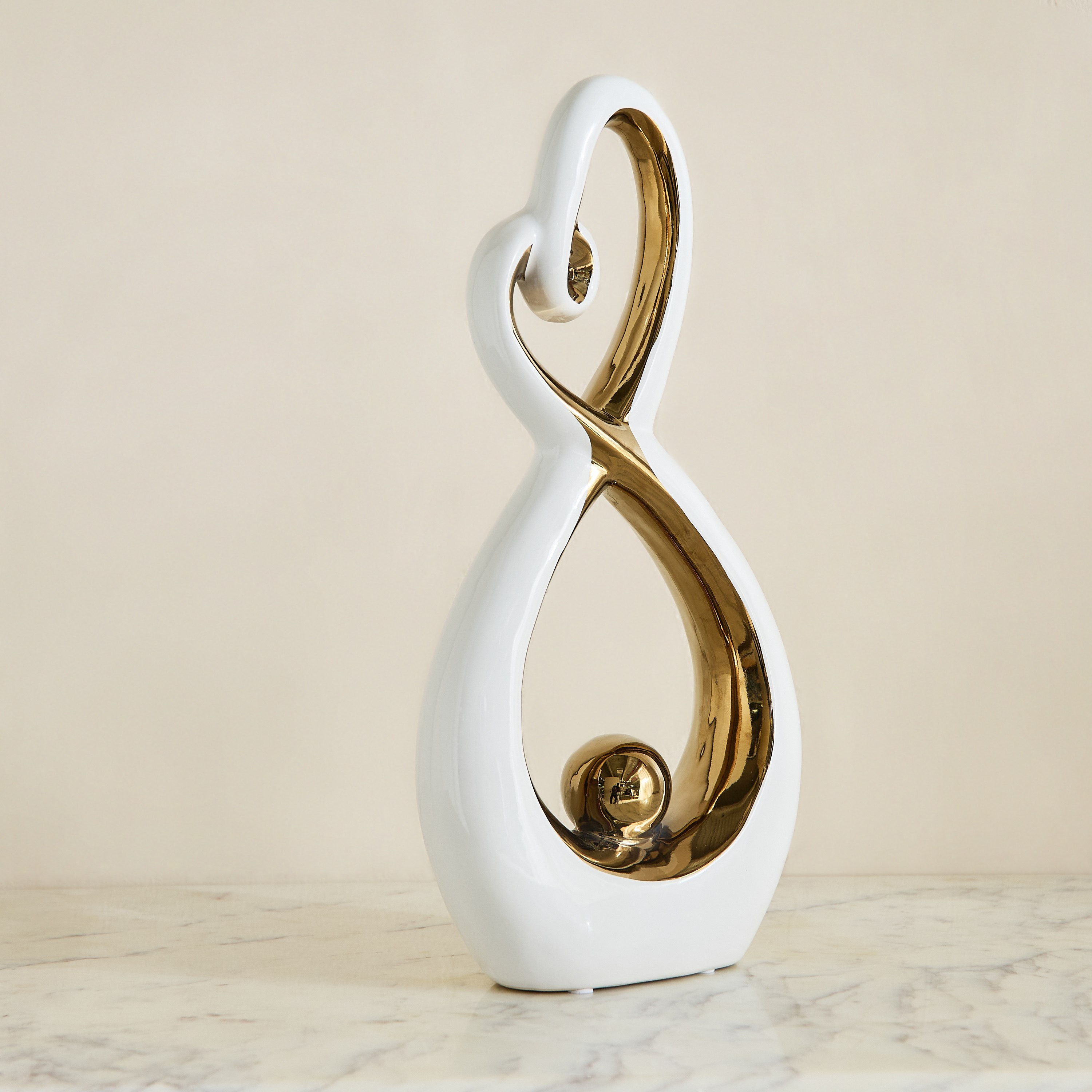 تحفة سيراميك كبيرة الحجم بريميوم من كاسا تيتاني - 18x6.5x38 سم-hbxhomeware-homedecor-figurinesandornaments-image-4