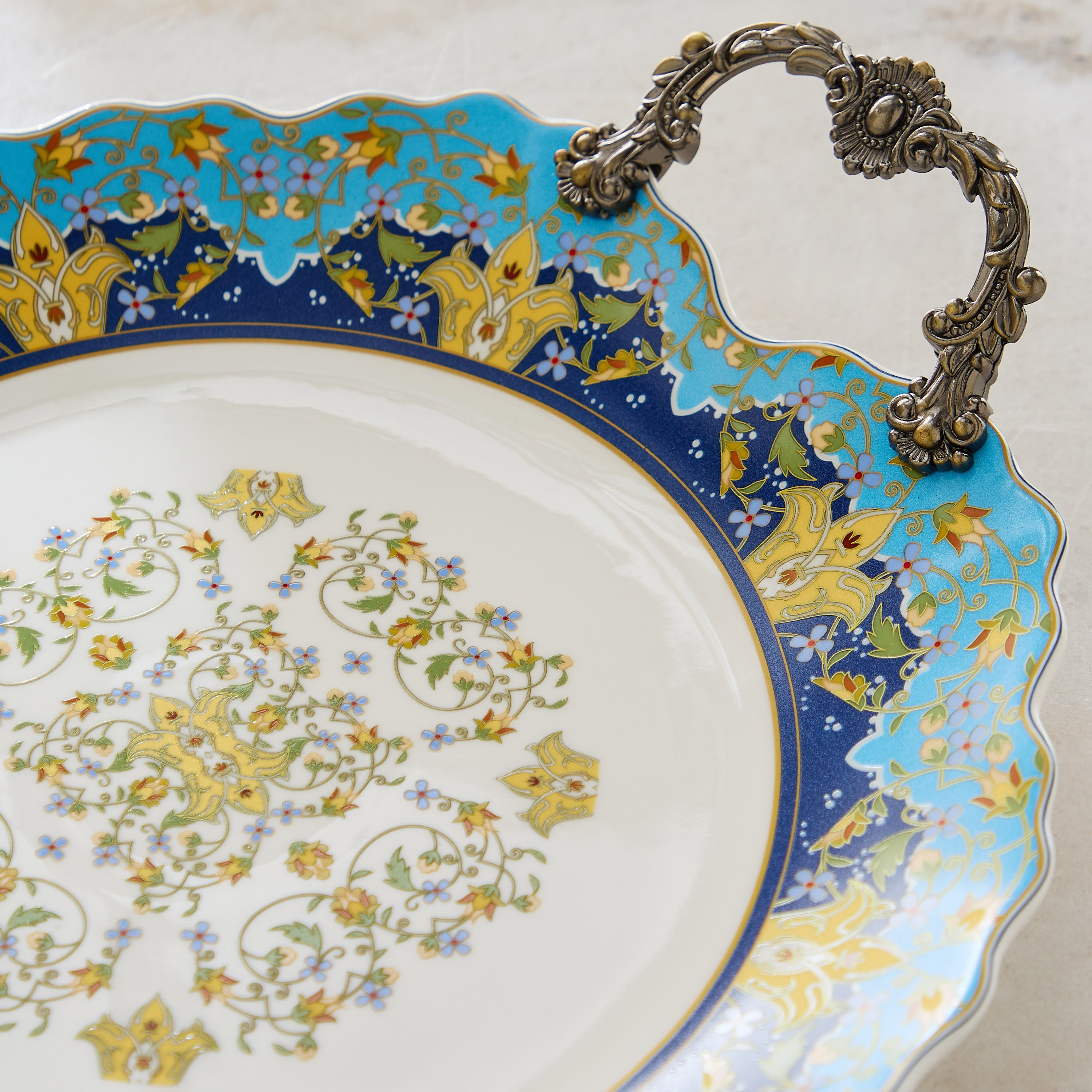 Angelic Serving Platter with Handle - 39x30.5x7.5 cm-hbxdecorandfurnishings-tabletop-serveware-image-3