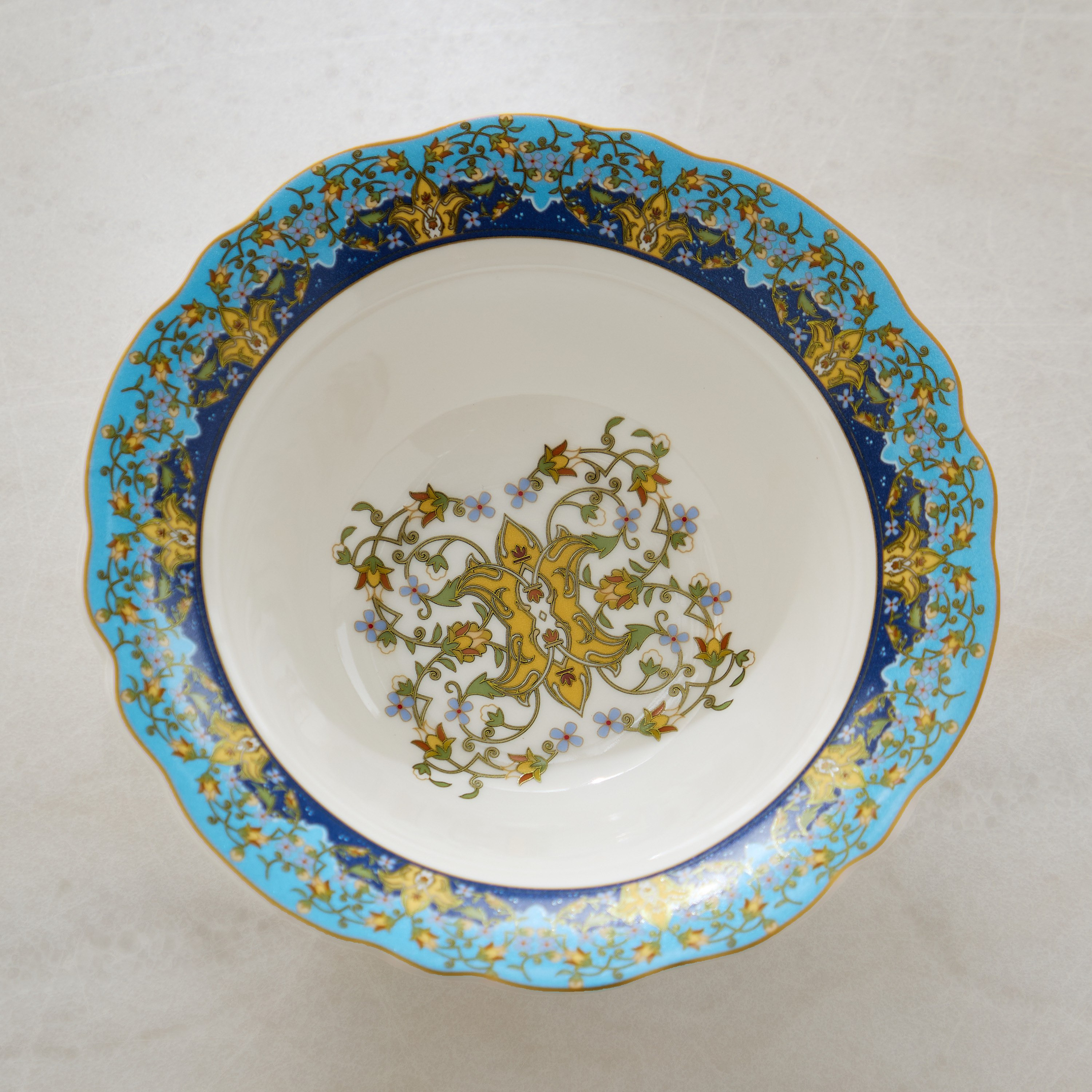 Angelic Bowl - 15.4x15.4x5 cm-hbxdecorandfurnishings-tabletop-serveware-image-2