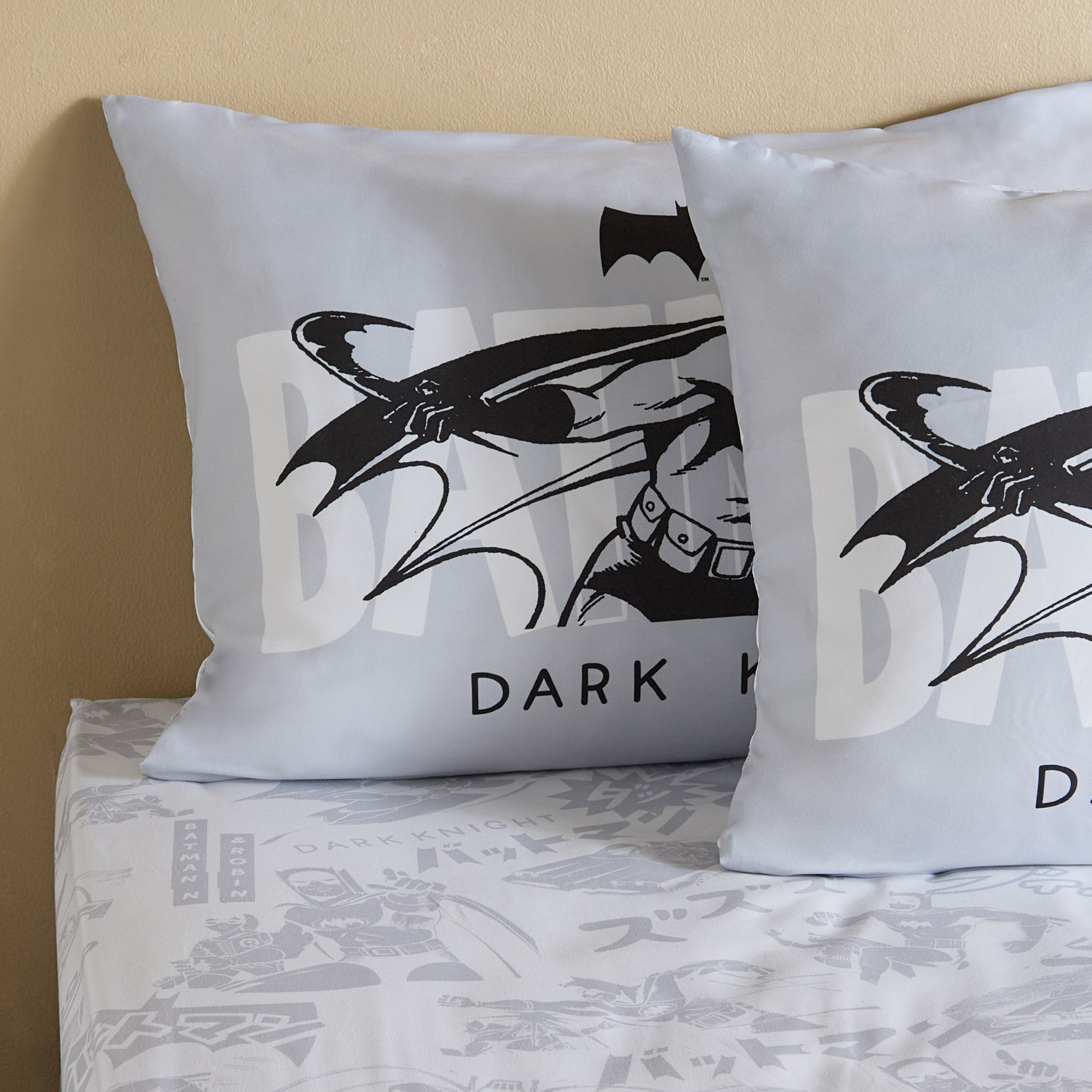 طقم غطاء وسادة قطعتين من باتمان - 50x75 سم-hbxhomeware-hbxkidsandyouth-image-2