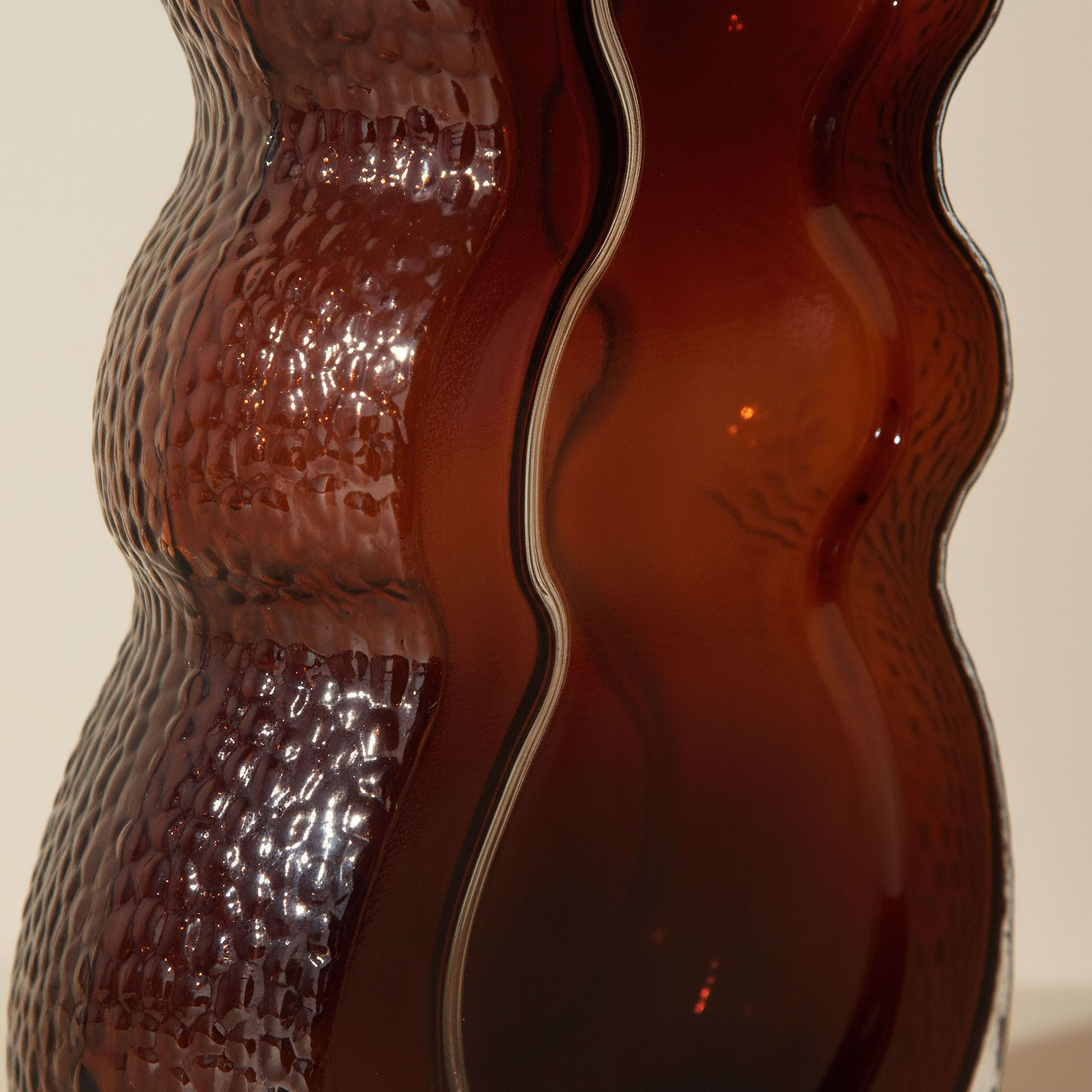 Pedro Decorative Heavy Glass Vase - 17.5x8x26.5 cm-hbxbedroom-decorandaccessories-vases-image-2