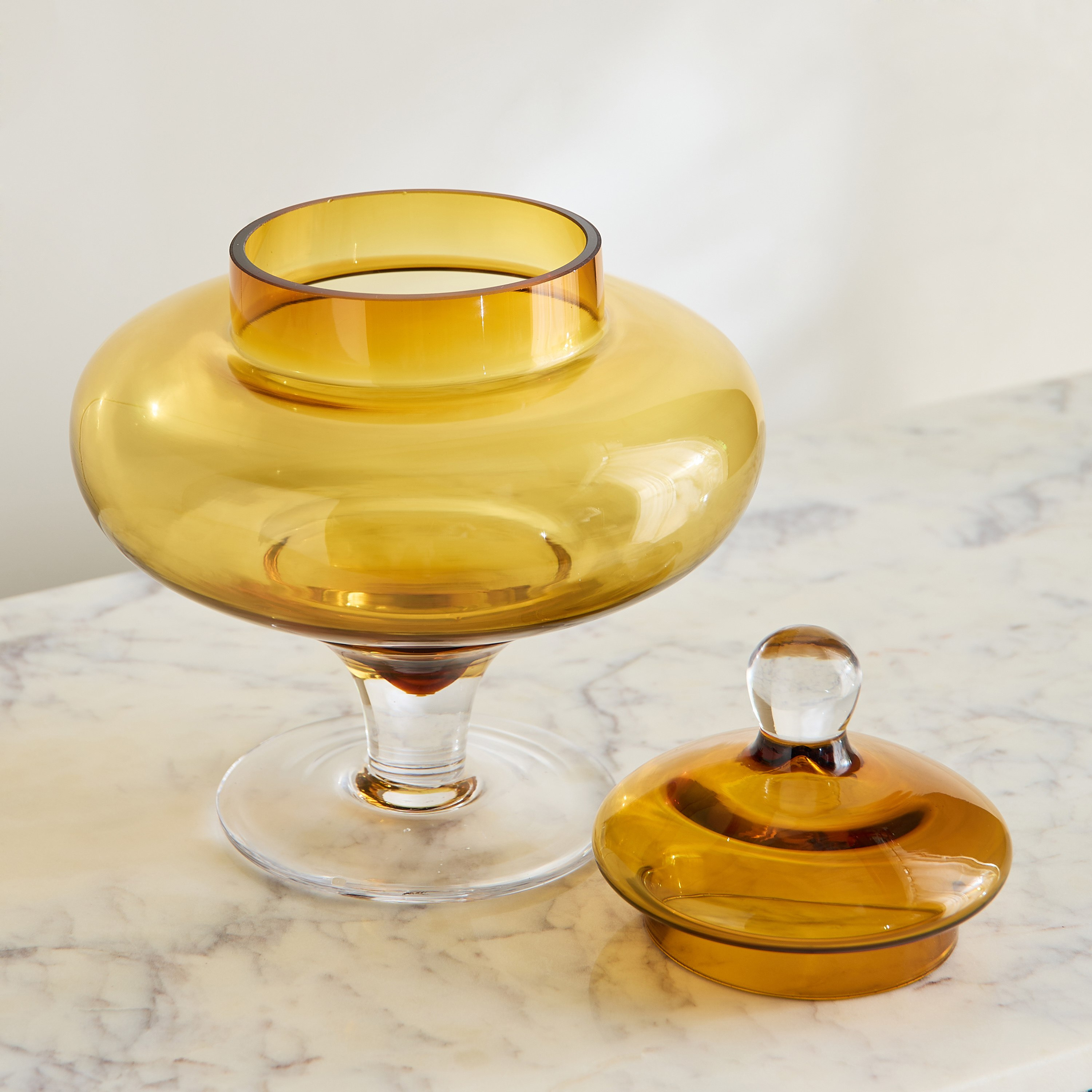 وعاء ديكور زجاج ثقيل من بيدرو - 20x25 سم-hbxdecorandfurnishings-homeaccessories-bowls-image-5
