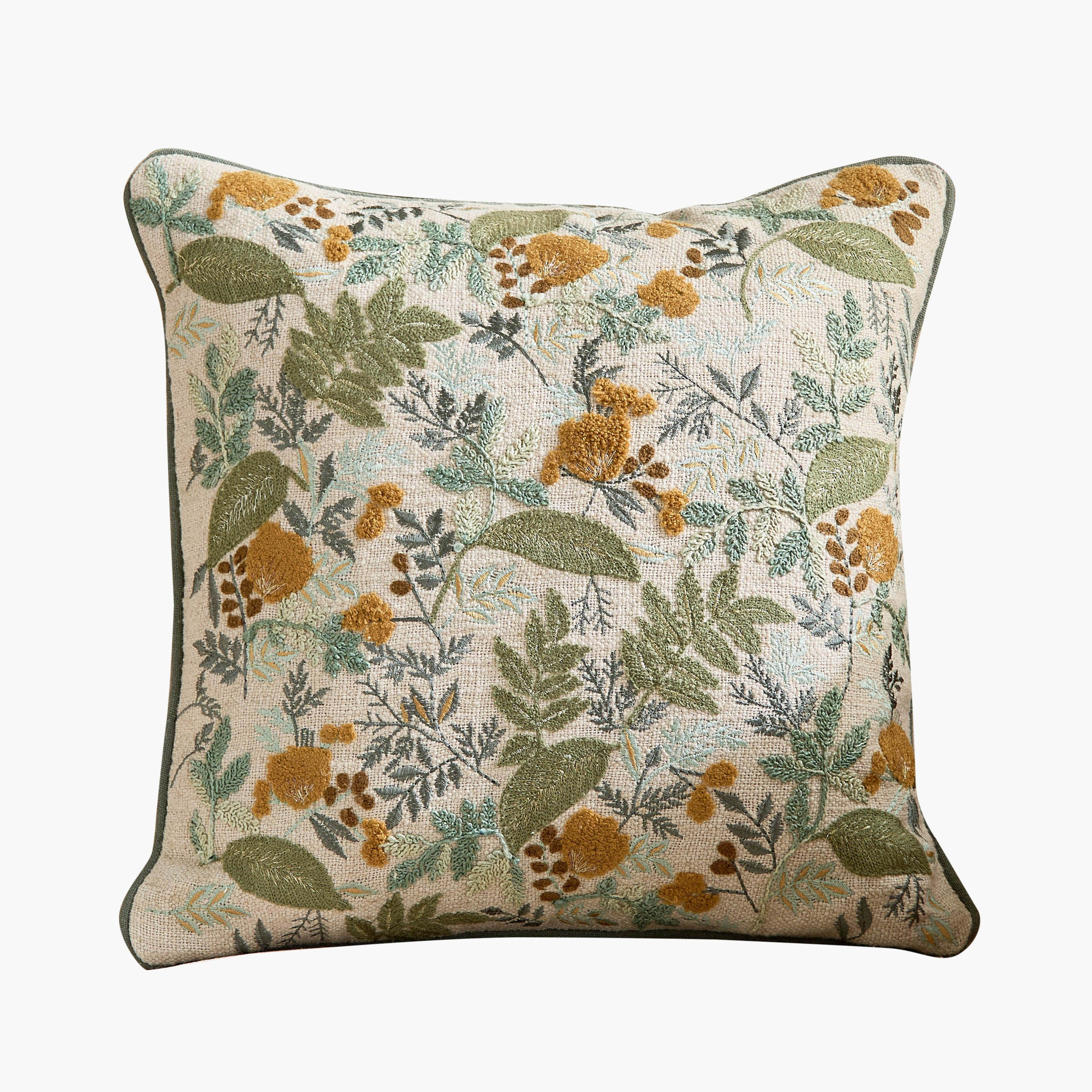 وسادة محشوة بتطريزات أوراق شجر من فولييرا - 45x45 سم-hbxhomeware-hbxbedroom-image-6