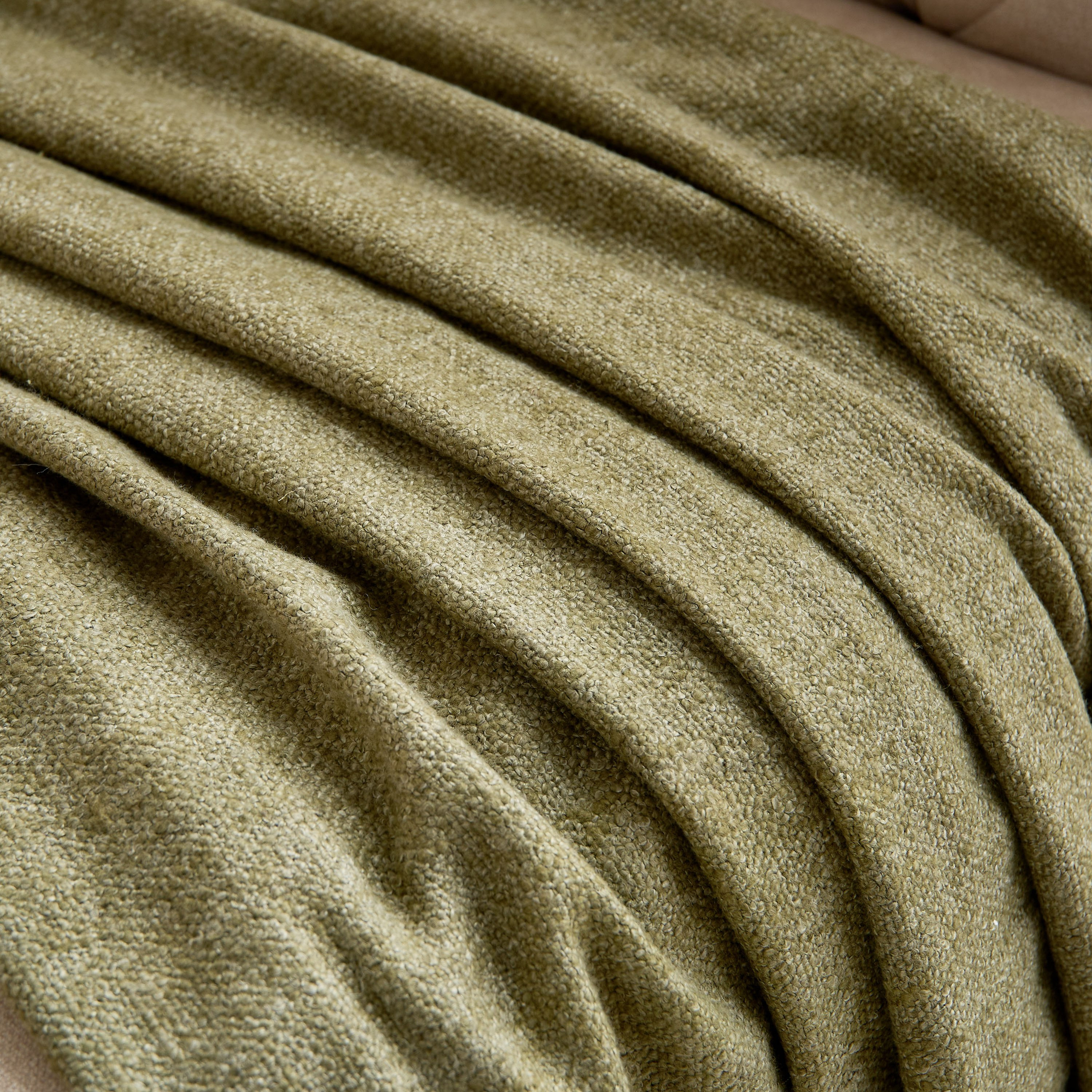 بطانية خفيفة شينيل من فوليرا - 130x170 سم-hbxdecorandfurnishings-bedding-throws-image-2