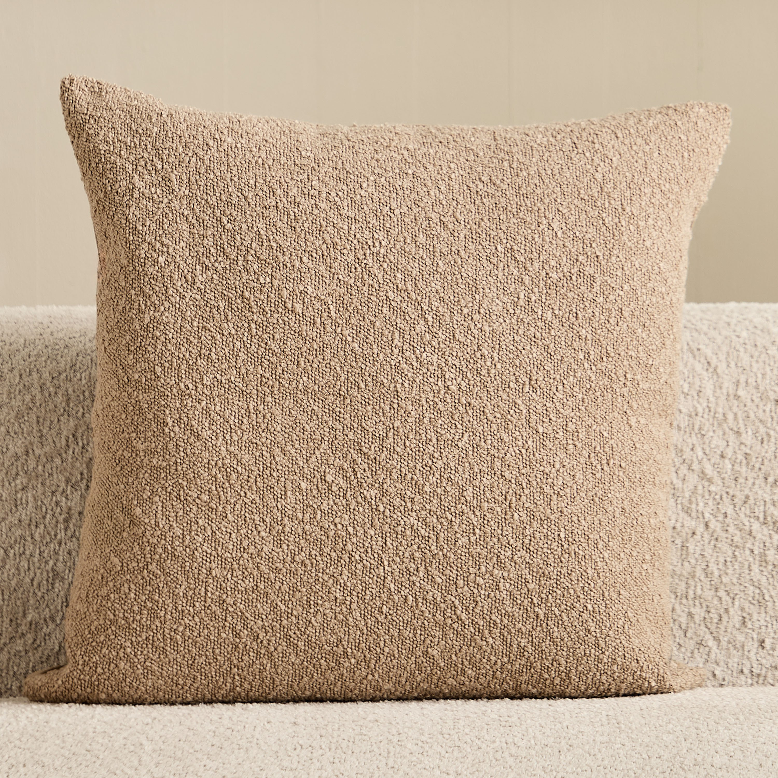 غطاء وسادة بوكليه من جنتل تويست - 50x50 سم-hbxhomeware-hbxbedroom-image-1
