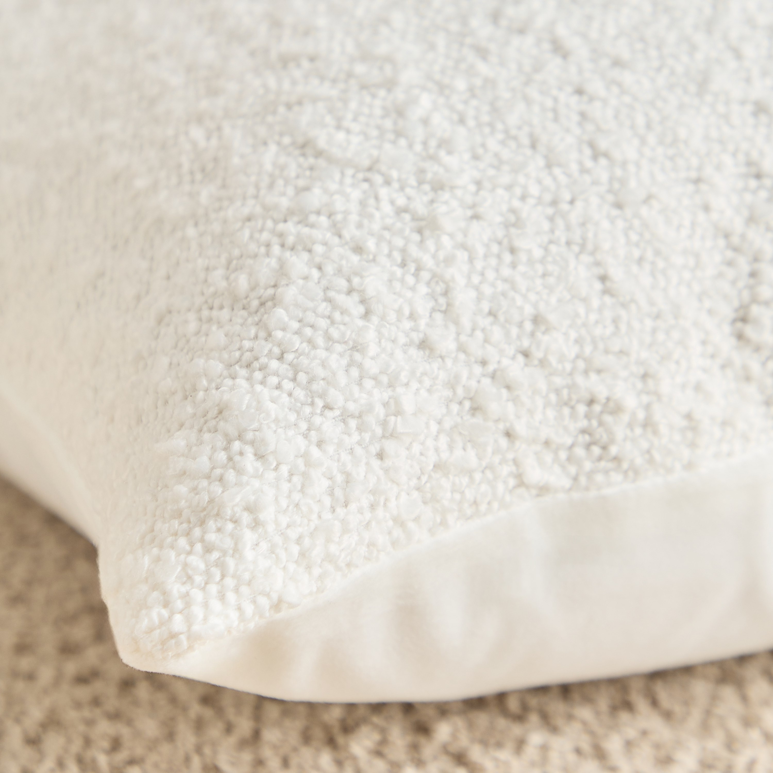 GentelTwist Boucle Cushion Cover - 30x50 cm-hbxhomeware-hbxbedroom-image-3
