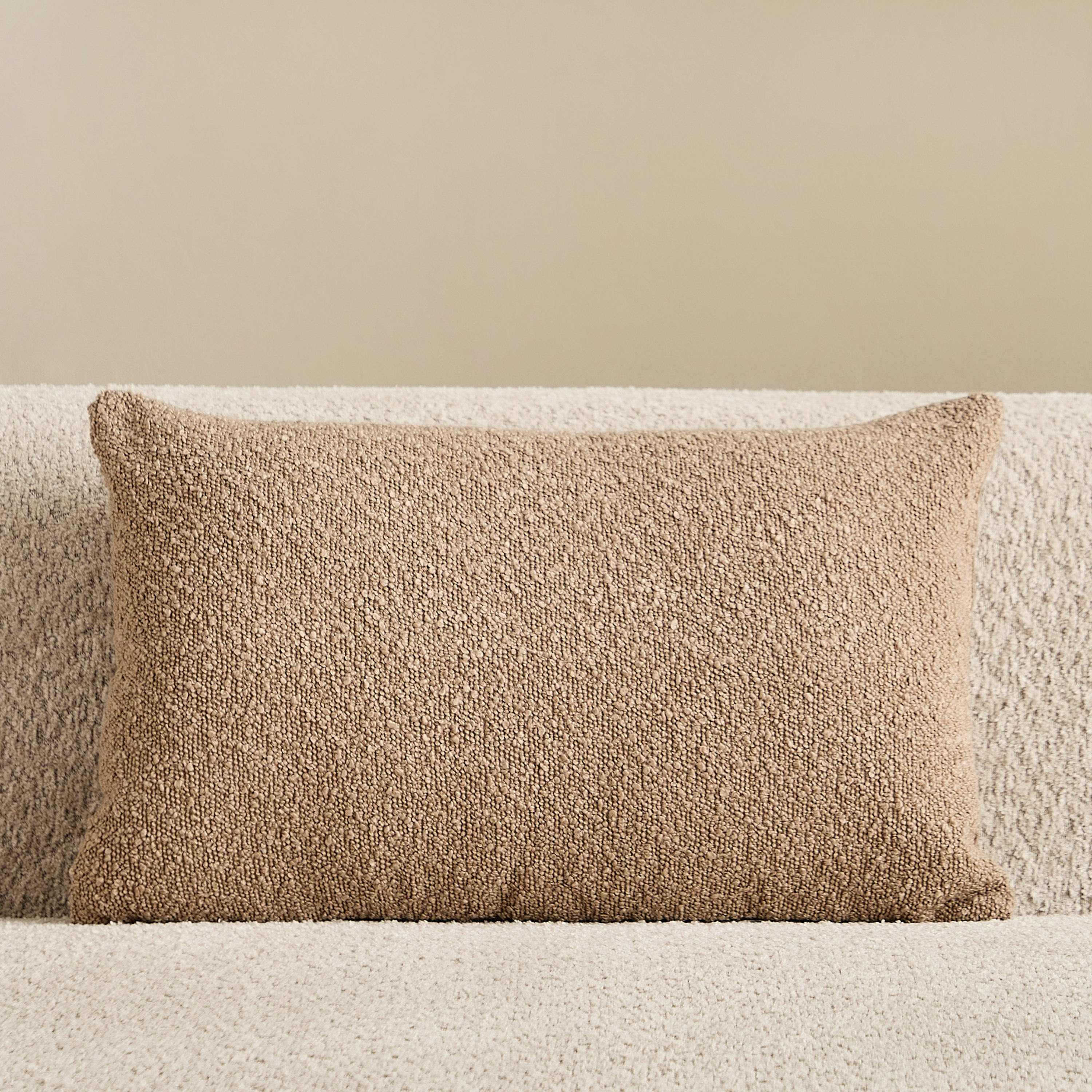 GentelTwist Boucle Cushion Cover - 30x50 cm-hbxhomeware-hbxbedroom-image-1