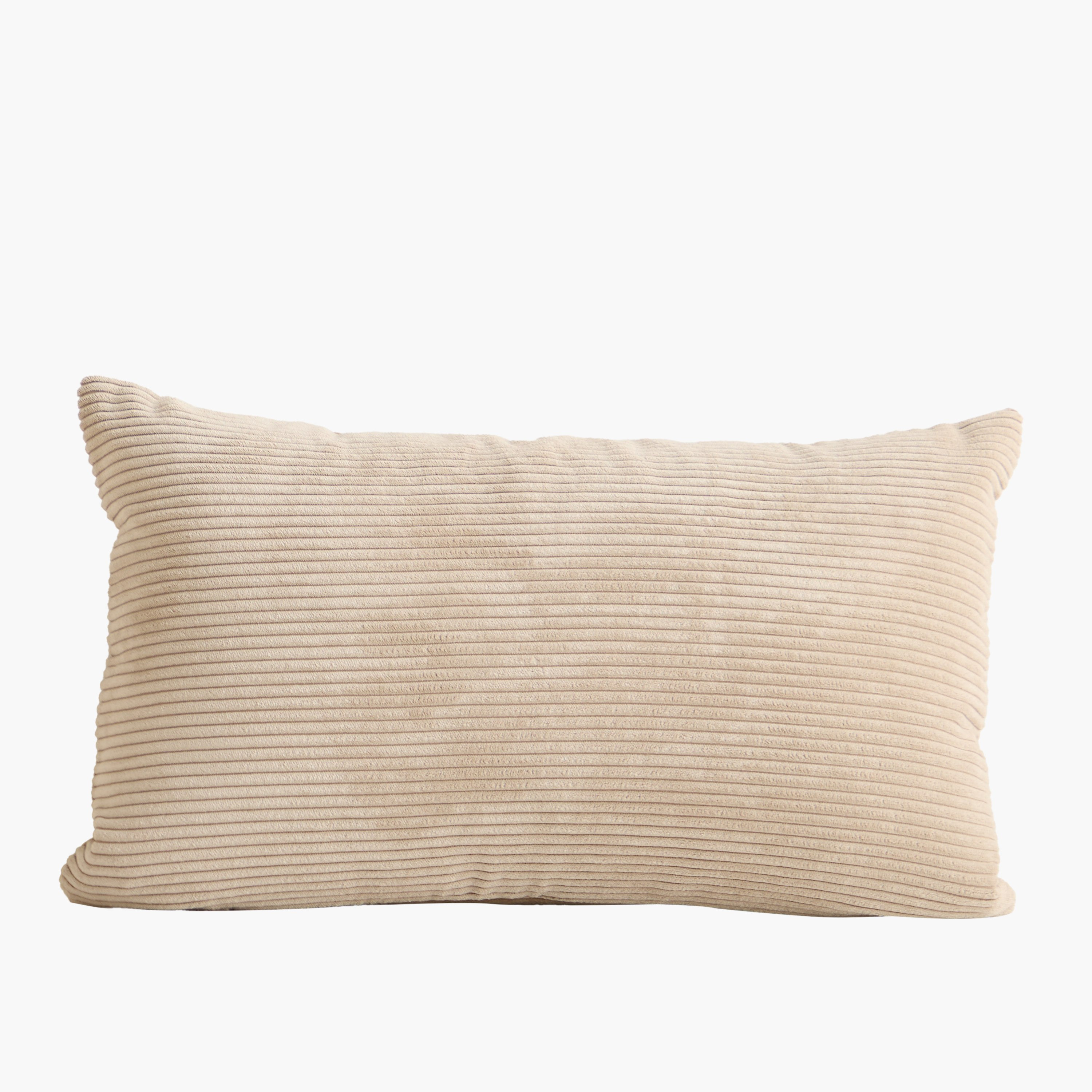 غطاء وسادة كوردوري من فيلفيت إيز - 30x50 سم-hbxhomeware-hbxbedroom-image-6