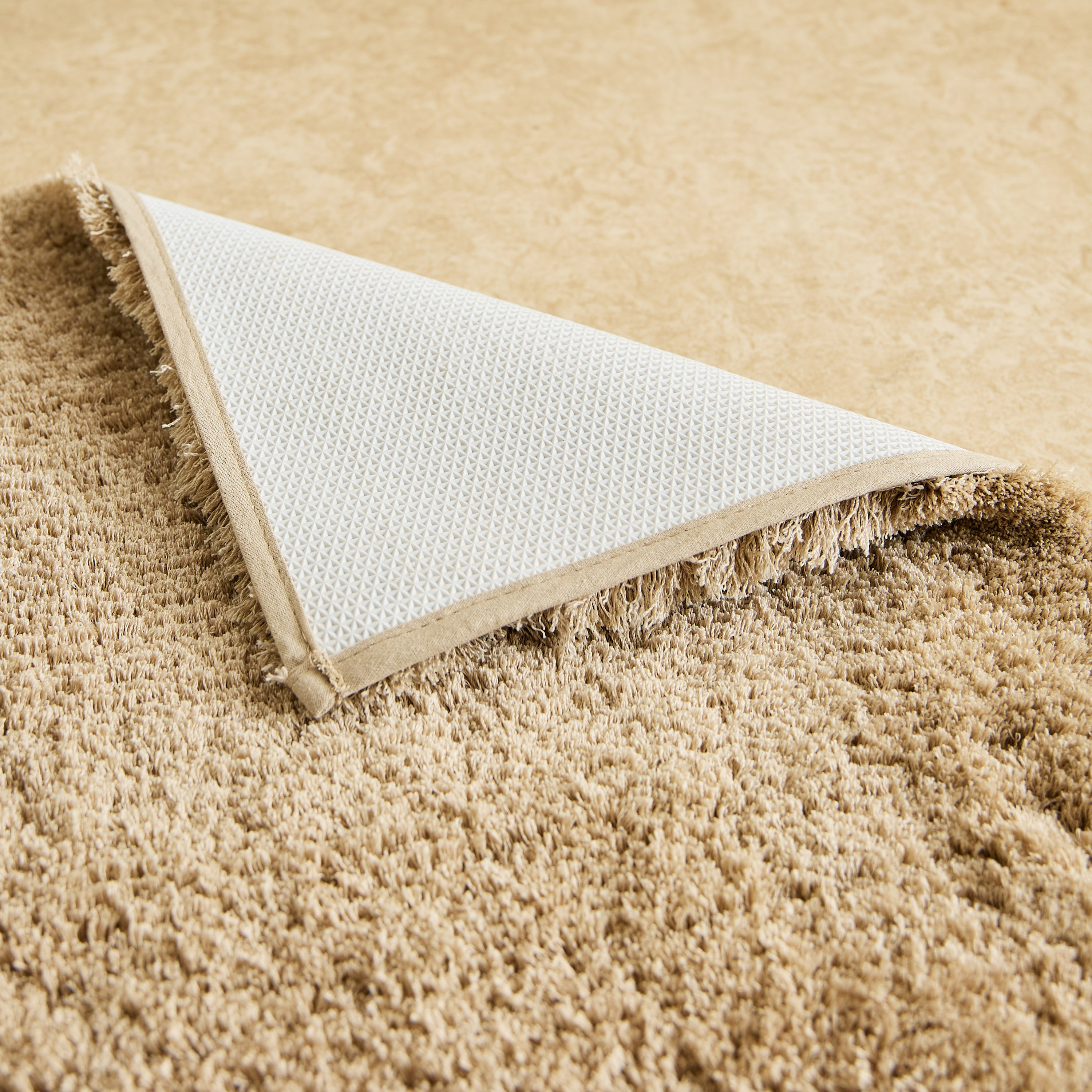Leah Sliky Shag Plush Antiskid Bathmat - 60x90 cm-hbxbedroom-floorcoverings-bathmats-image-4