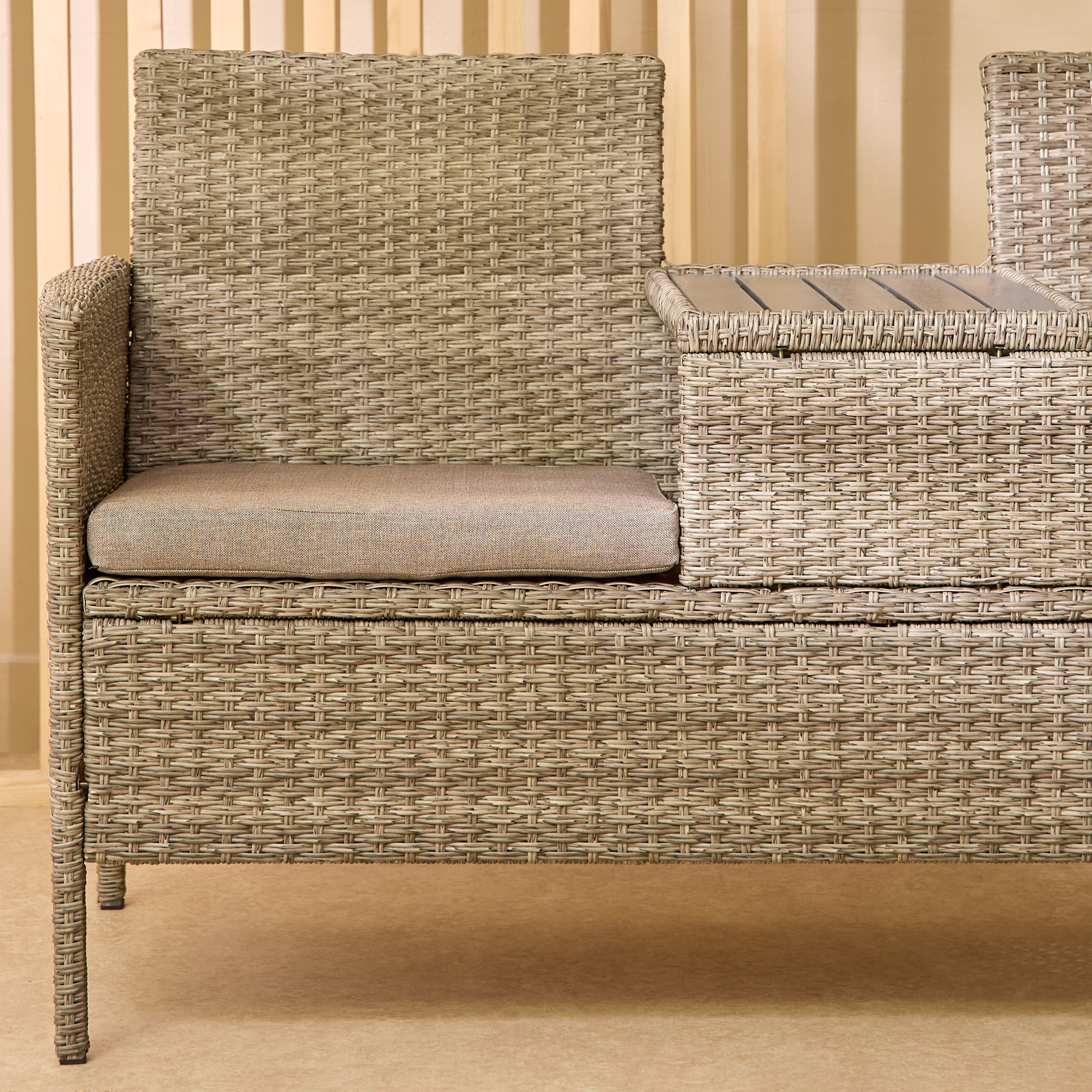 مقعد بنش خارجي بمقعدين مع طاولة مدمجة ووسائد - فيرا إنزو من موڤو-hbxfurniture-livingroom-teatablesets-image-4