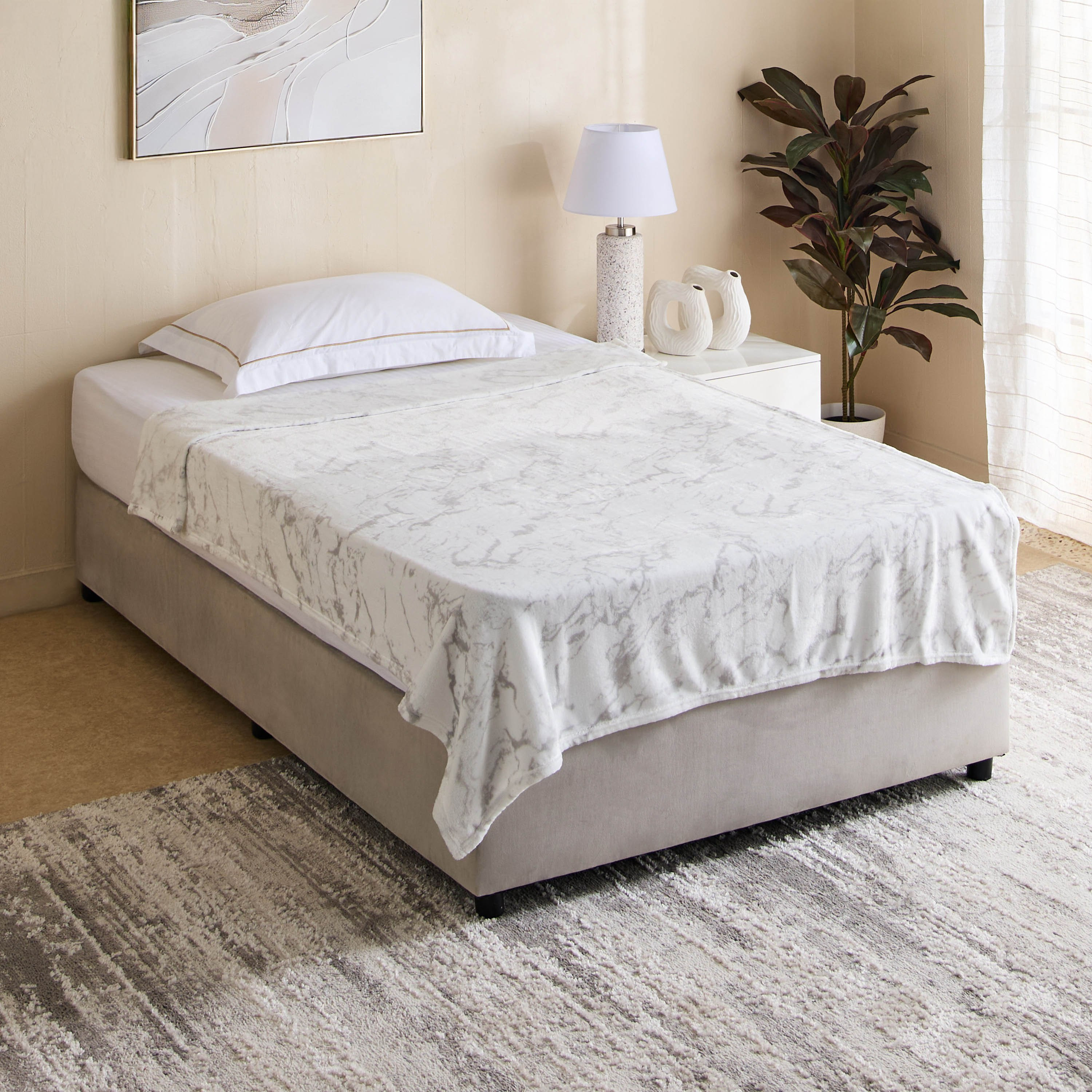 Matrix Dalvik Printed Flannel Twin Blanket - 140x200 cm-hbxhomeware-hbxbedroom-image-6