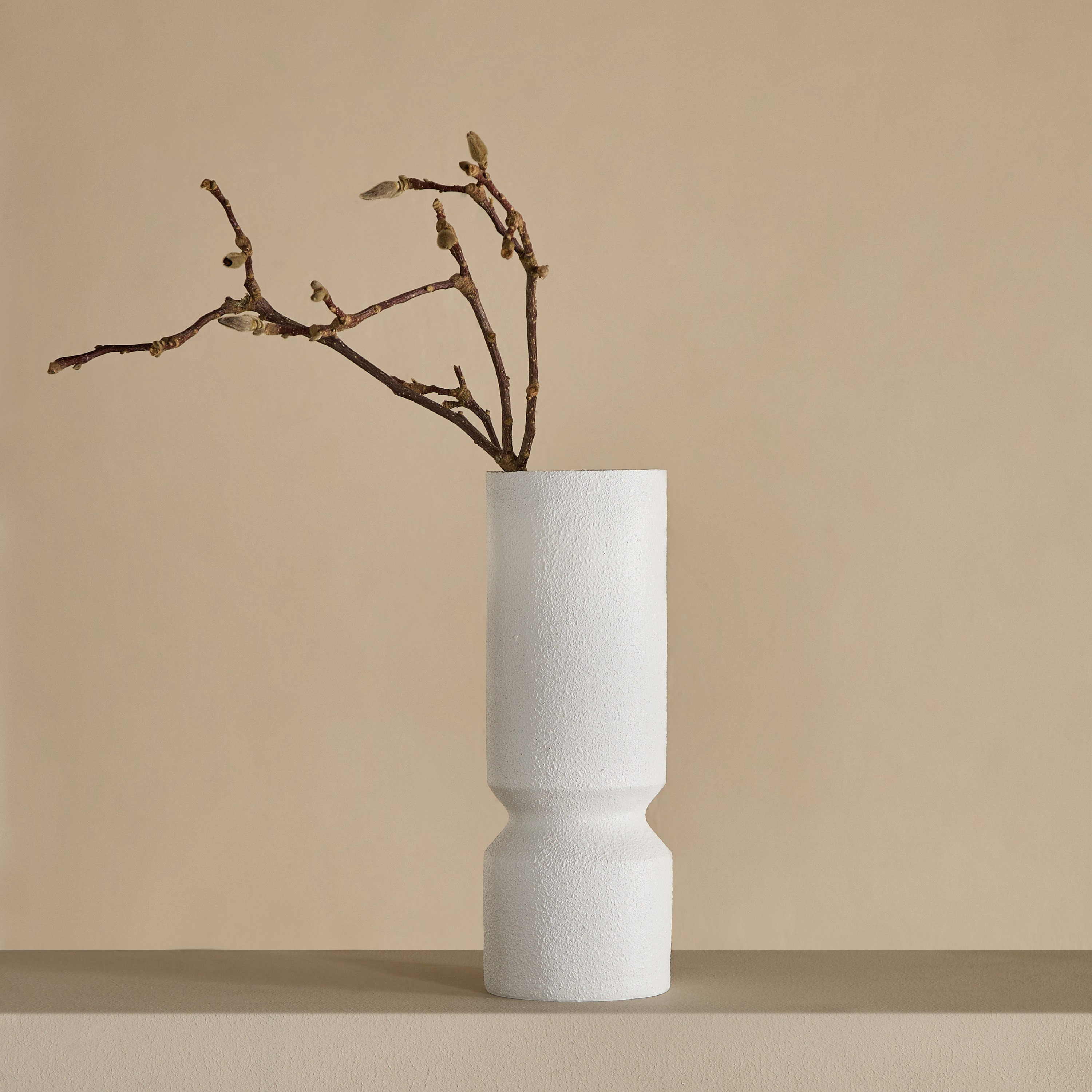 Verdant Polyresin Cone Stone Finish Vase - 11.5x10x32 cm-hbxbedroom-decorandaccessories-vases-image-4