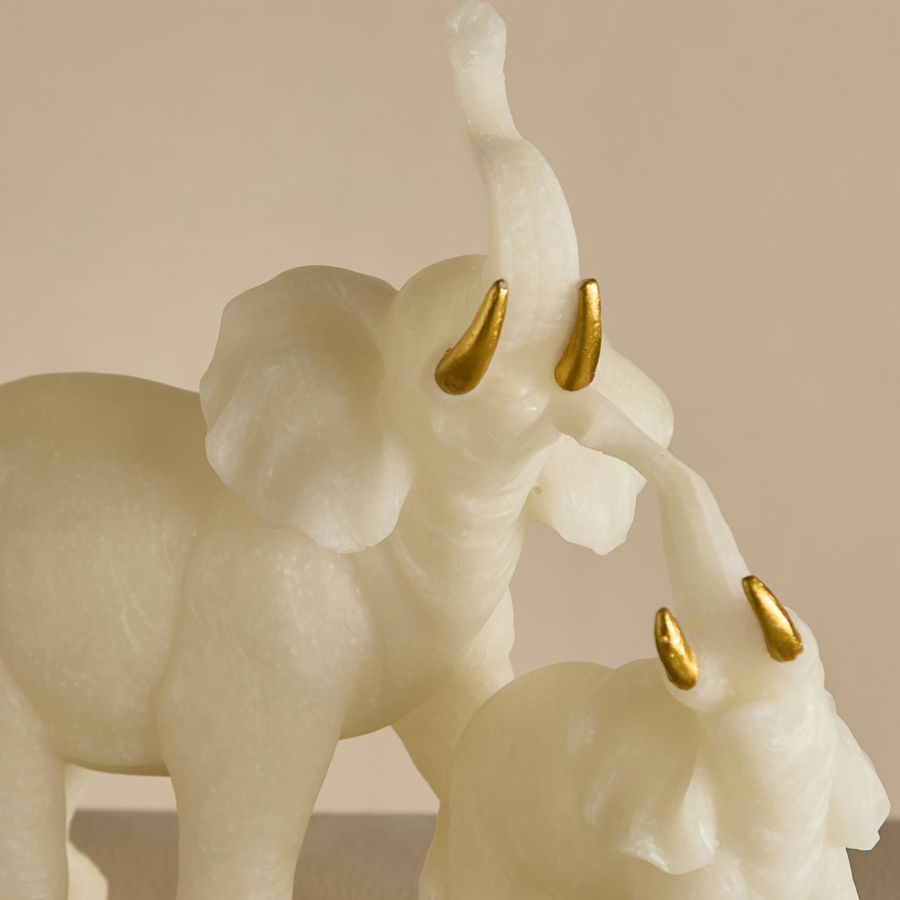 تمثال فيل رخامي بوليريسين بتصميم أم وطفل من فيردنت - 25.9x9.8x22 سم-hbxhomeware-homedecor-figurinesandornaments-image-6