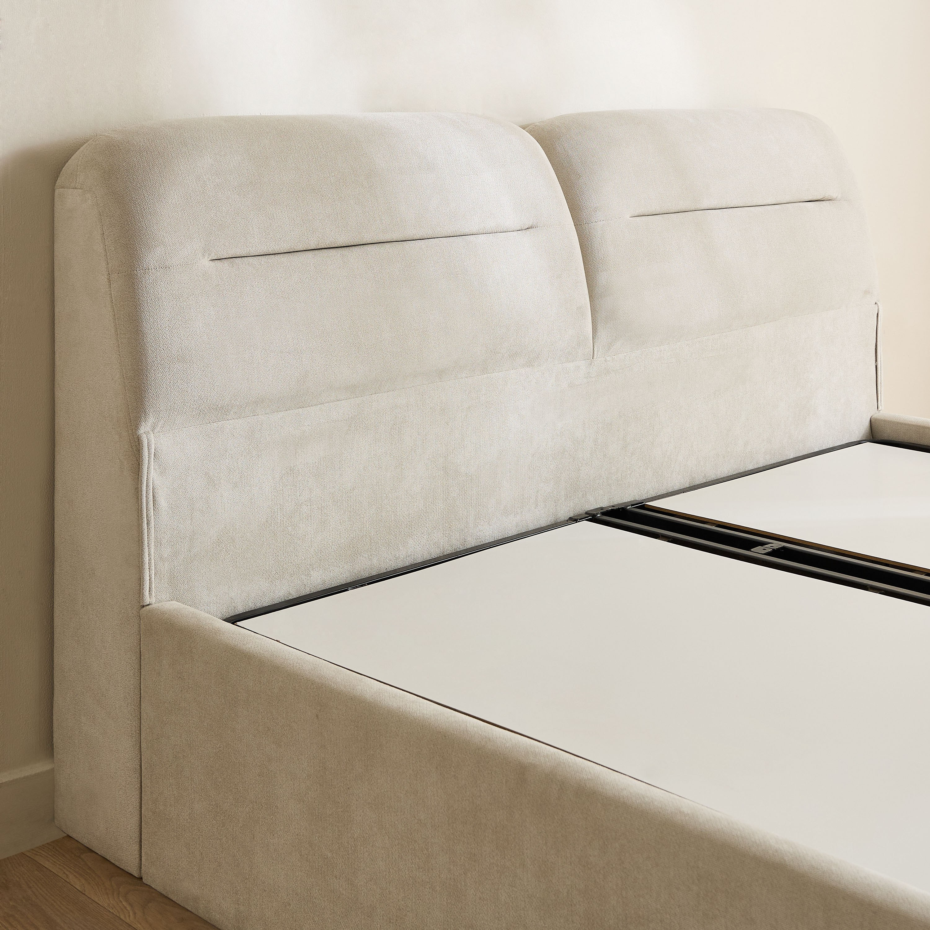 Hampton Triana Upholstered King Headboard - 180x200 cm-PROMO_HB_UAE_HBX10_250526-image-4