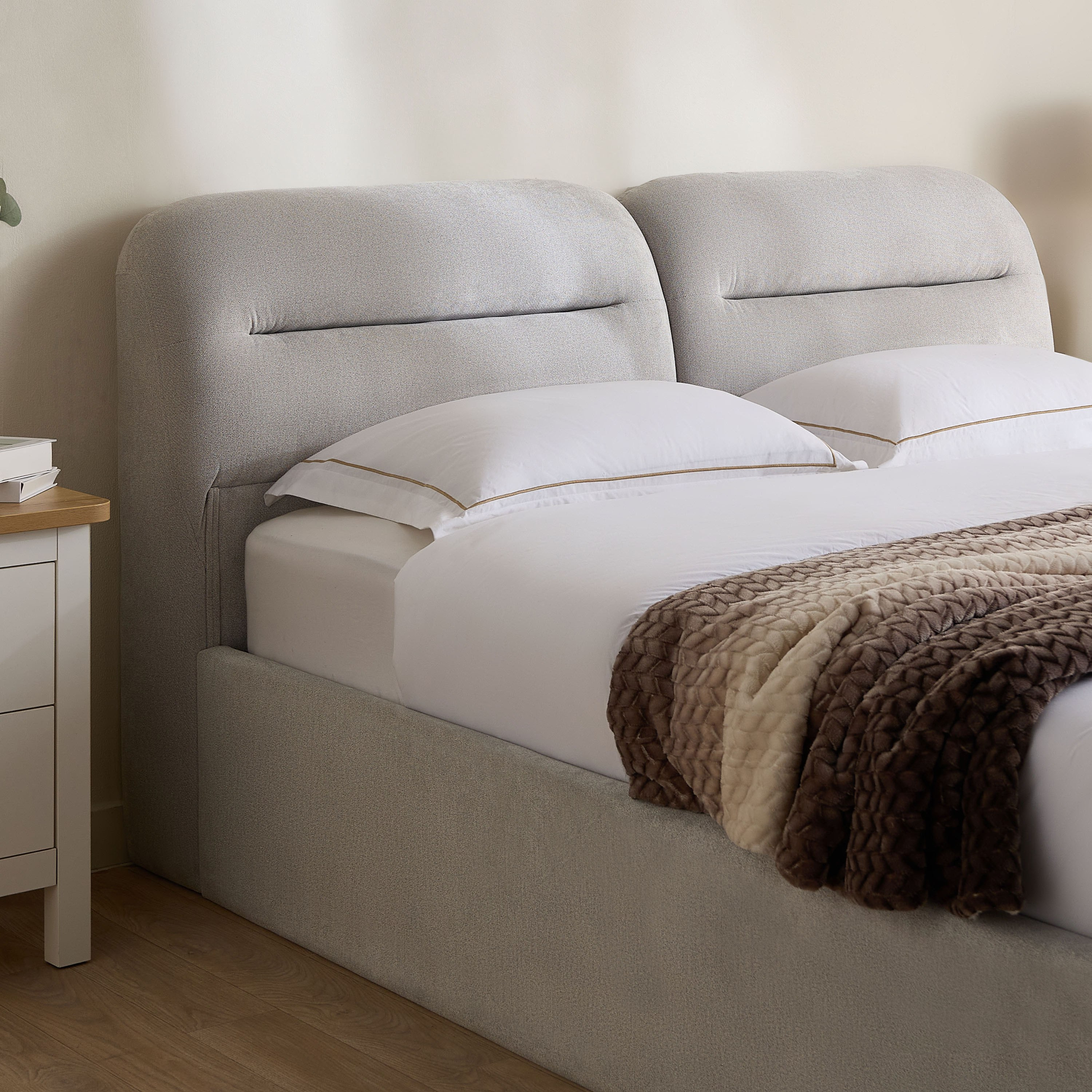 Hampton Triana Upholstered Queen Headboard - 160x200 cm-hbxbedroom-bedsandbedsets-beds-queen-image-1
