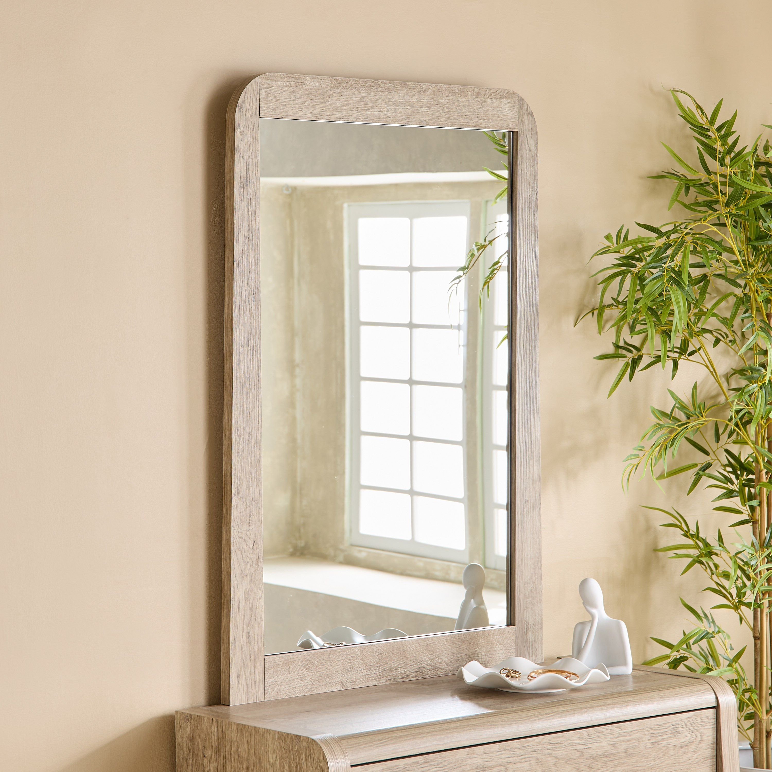Curvy Mirror for Dressers-hbxfurniture-bedroom-dressersandmirrors-image-1