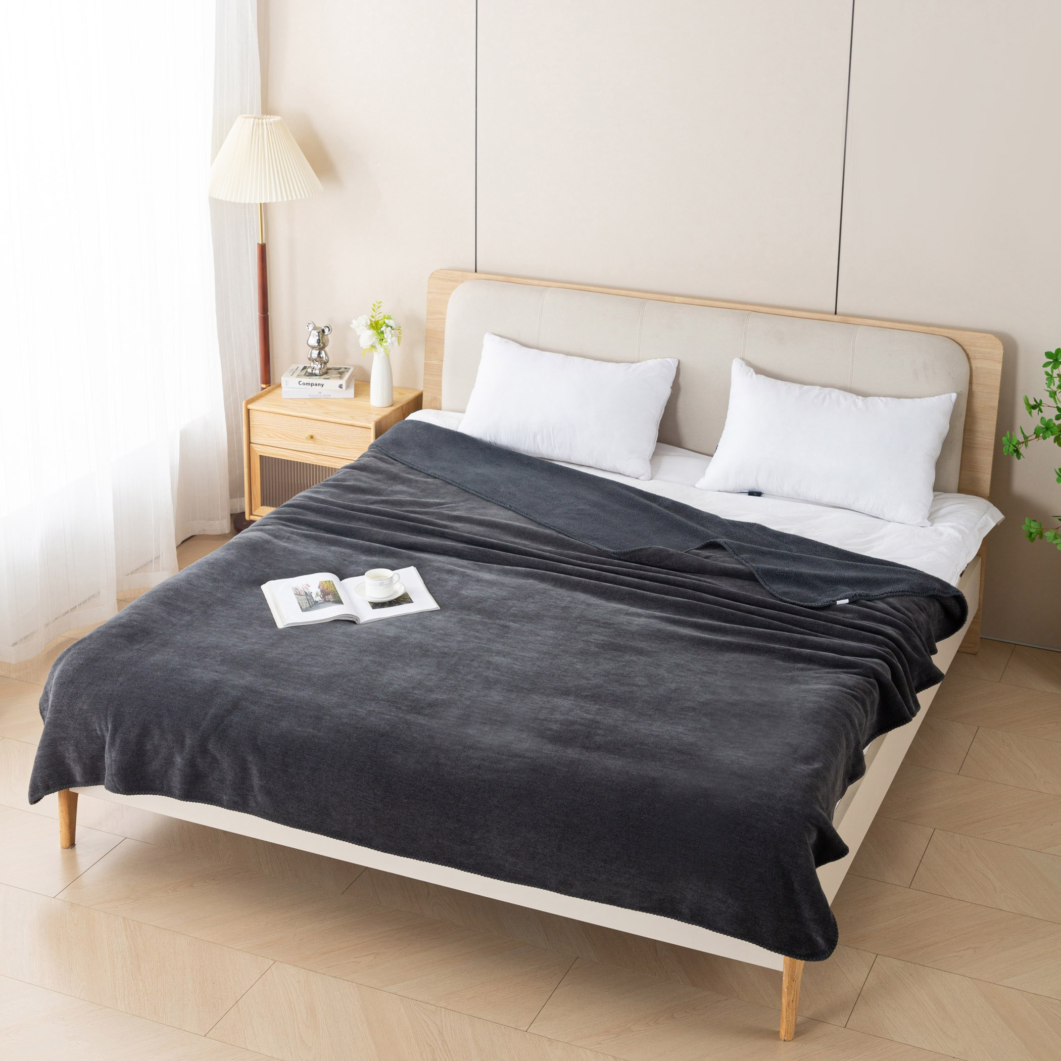 Logan Chenille Double Layer King Blanket - 220x240 cm-PROMO_HB_AE_B1G1_250925-image-2