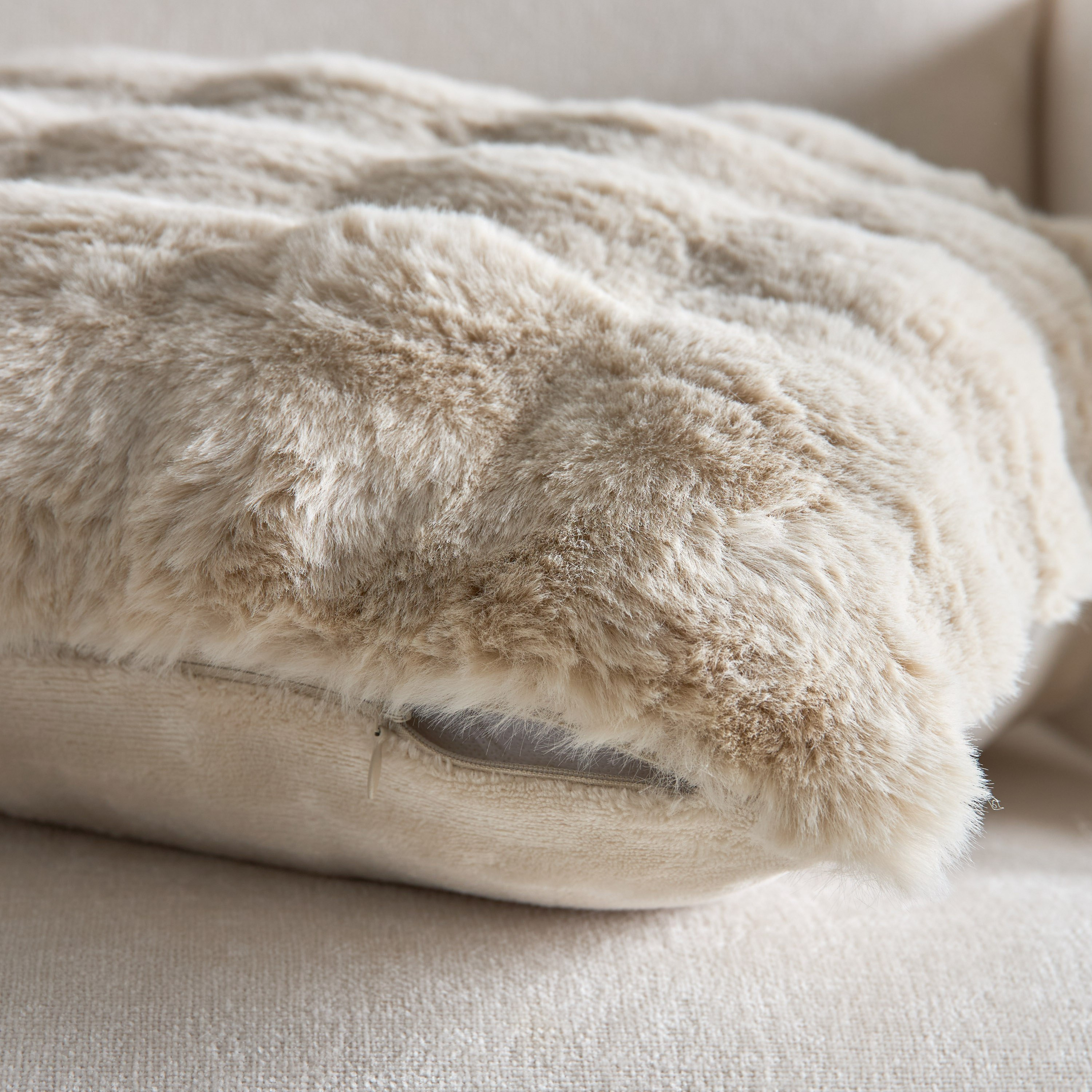 Ness 2-Side Brushed Bubble Faux Fur Filled Cushion - 50x50 cm-hbxhomeware-hbxbedroom-image-3