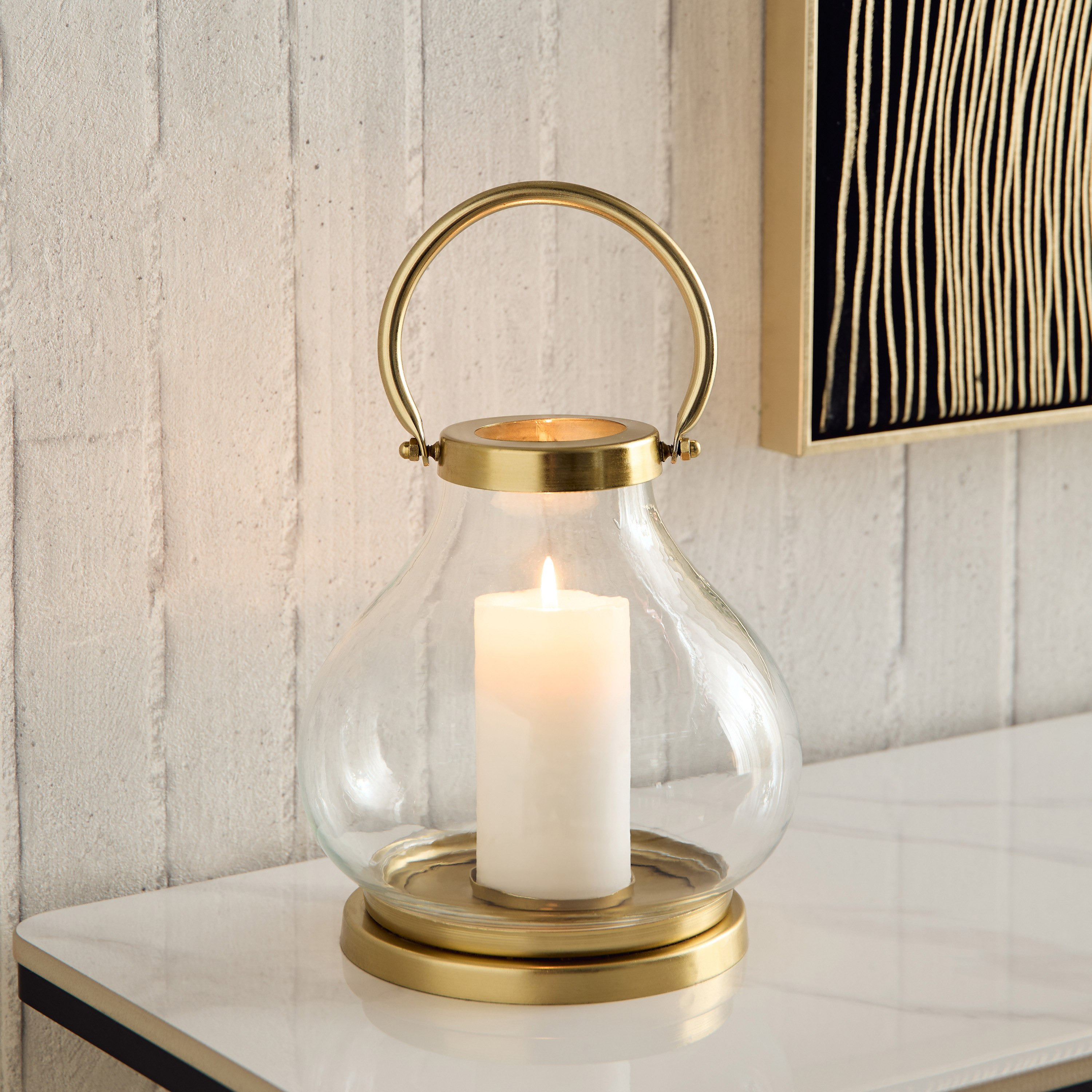 حامل شموع عمودية بارز الملمس من المعدن والجلد من ألفا - 19.5x19.5x20 سم-hbxlivingroom-decorandaccessories-candleholders-image-2