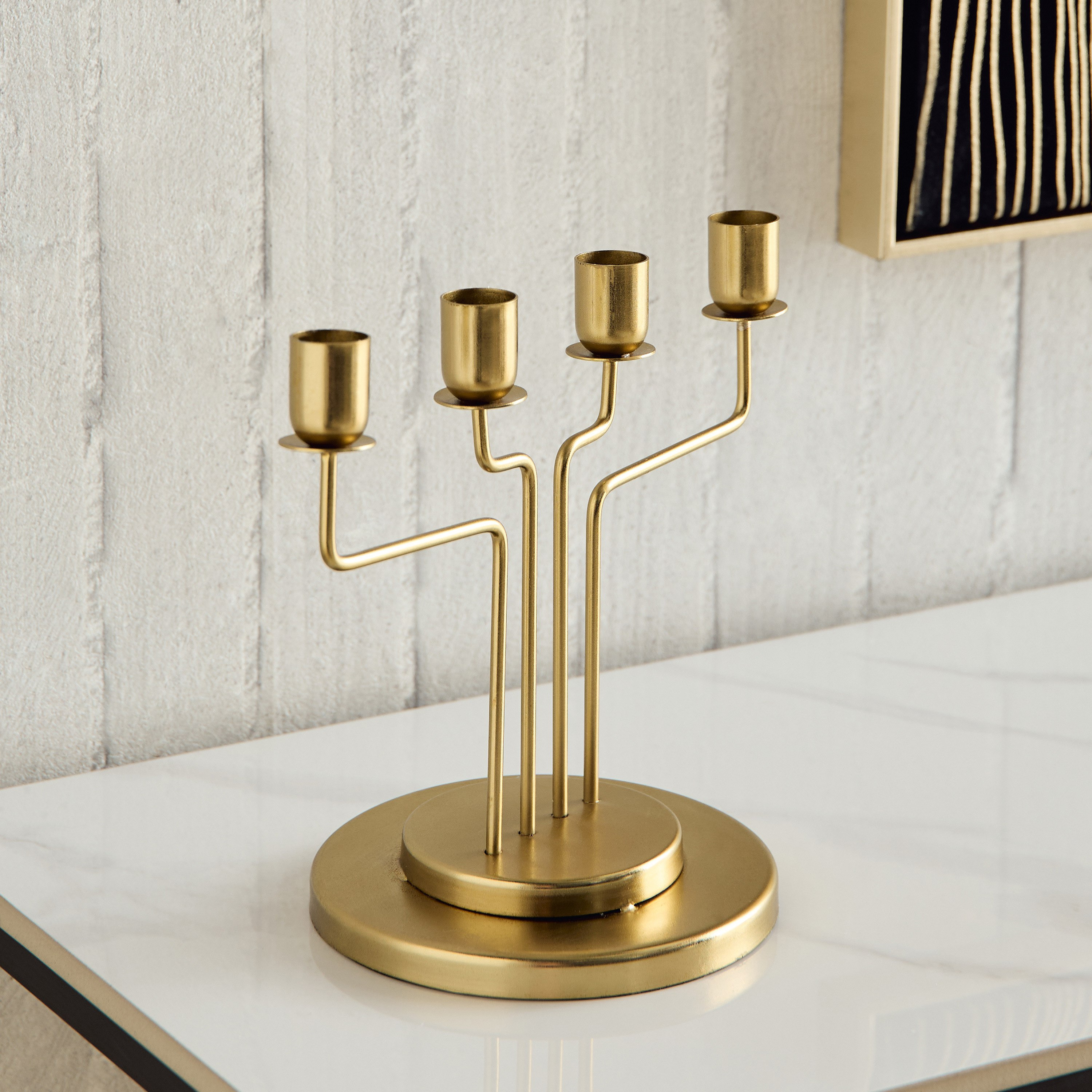 شمعدان معدني بـ 4 أذرع من ألفا - 25x15x20.5 سم-hbxlivingroom-decorandaccessories-candleholders-image-1