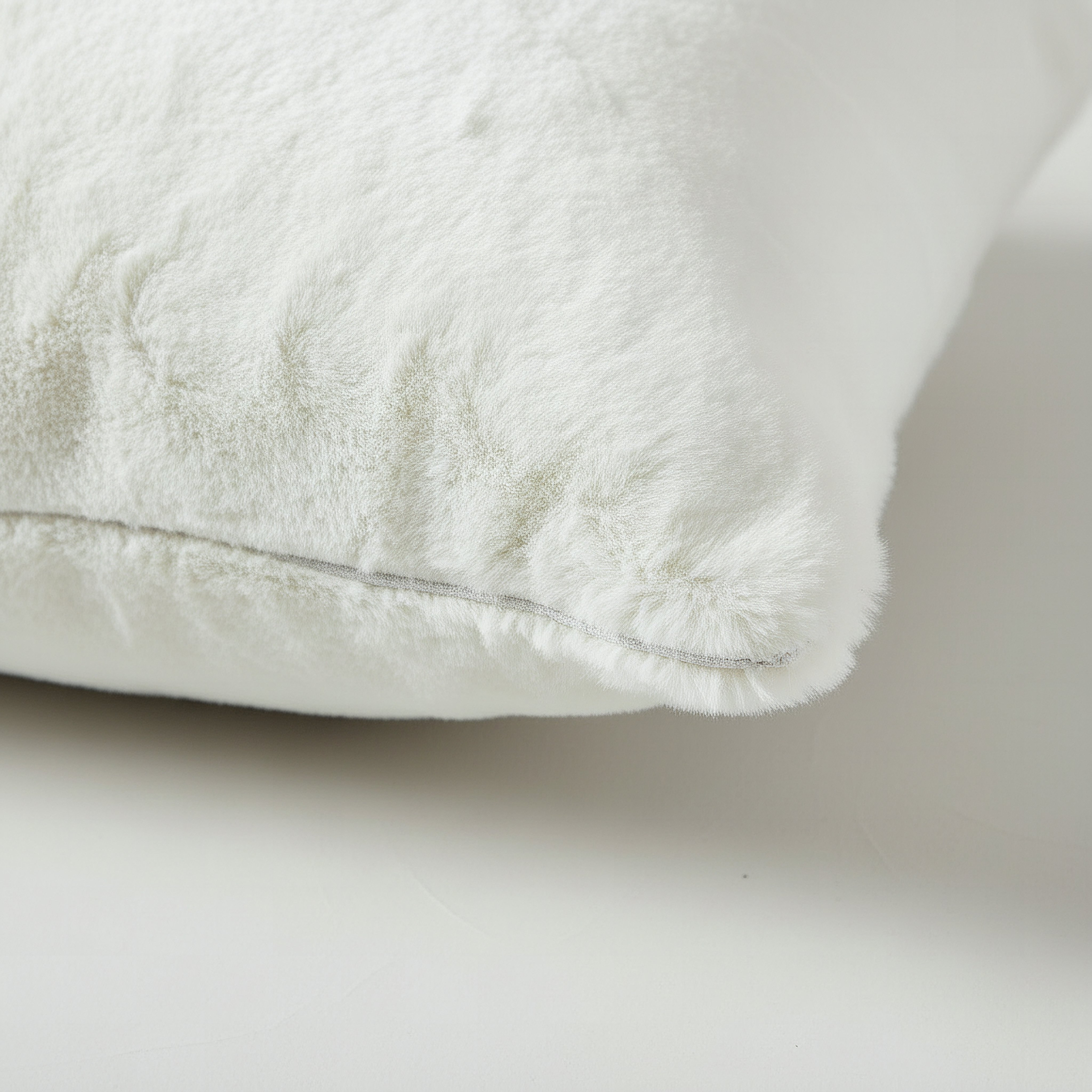 Faux Rabbit Fur Filled Cushion - 50x50 cm-hbxlivingroom-furnishings-cushionsandcovers-filledcushions-image-3
