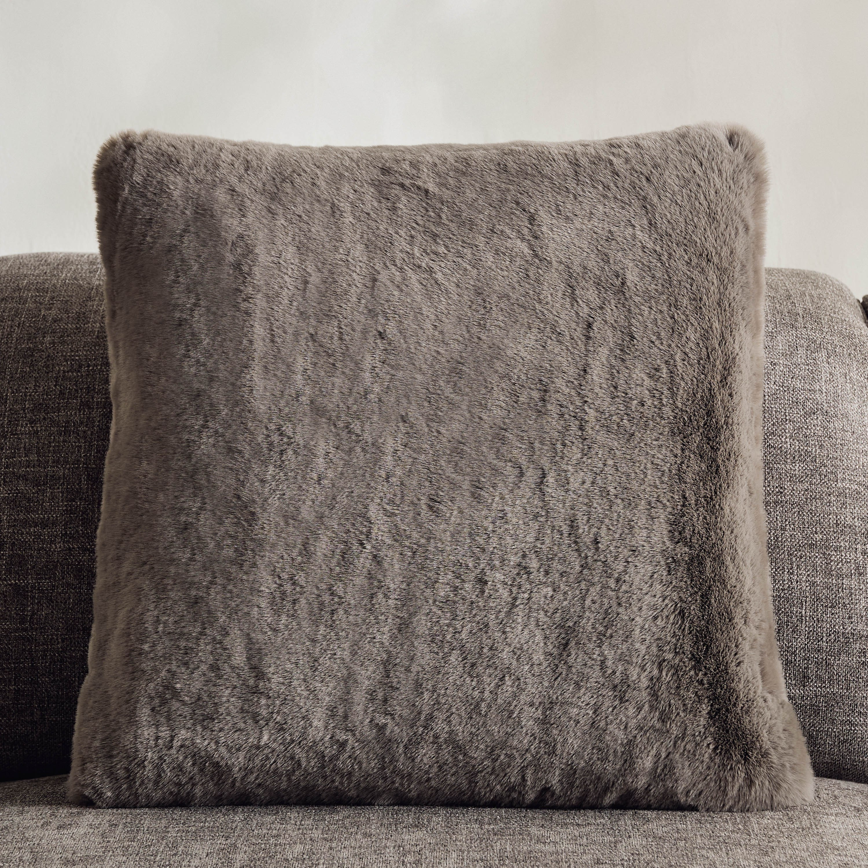 Faux Rabbit Fur Filled Cushion - 50x50 cm-hbxlivingroom-furnishings-cushionsandcovers-filledcushions-image-5