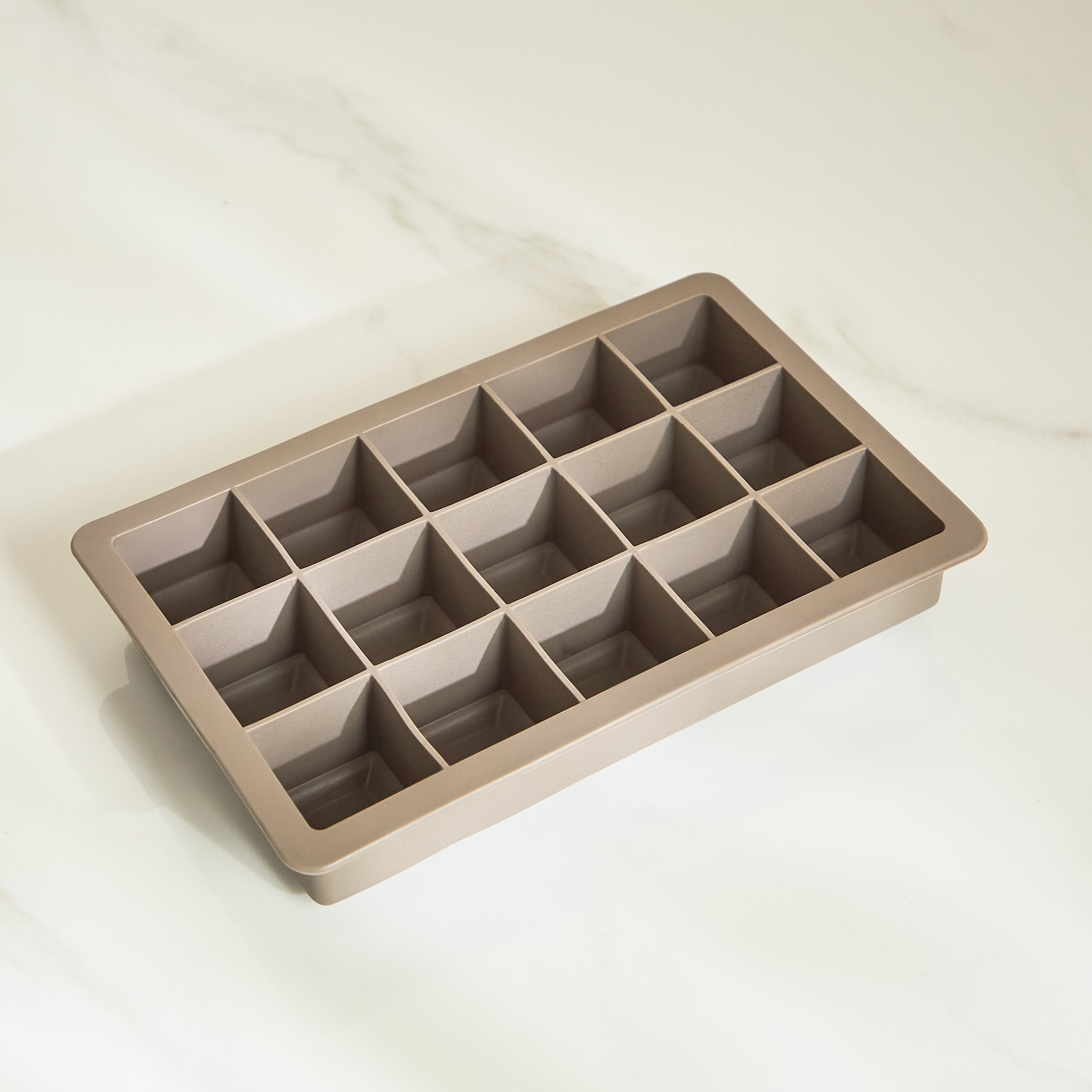 Avon Brownie Cake Mold - 18.5x12x3 cm-hbxkitchen-bakeware-image-3