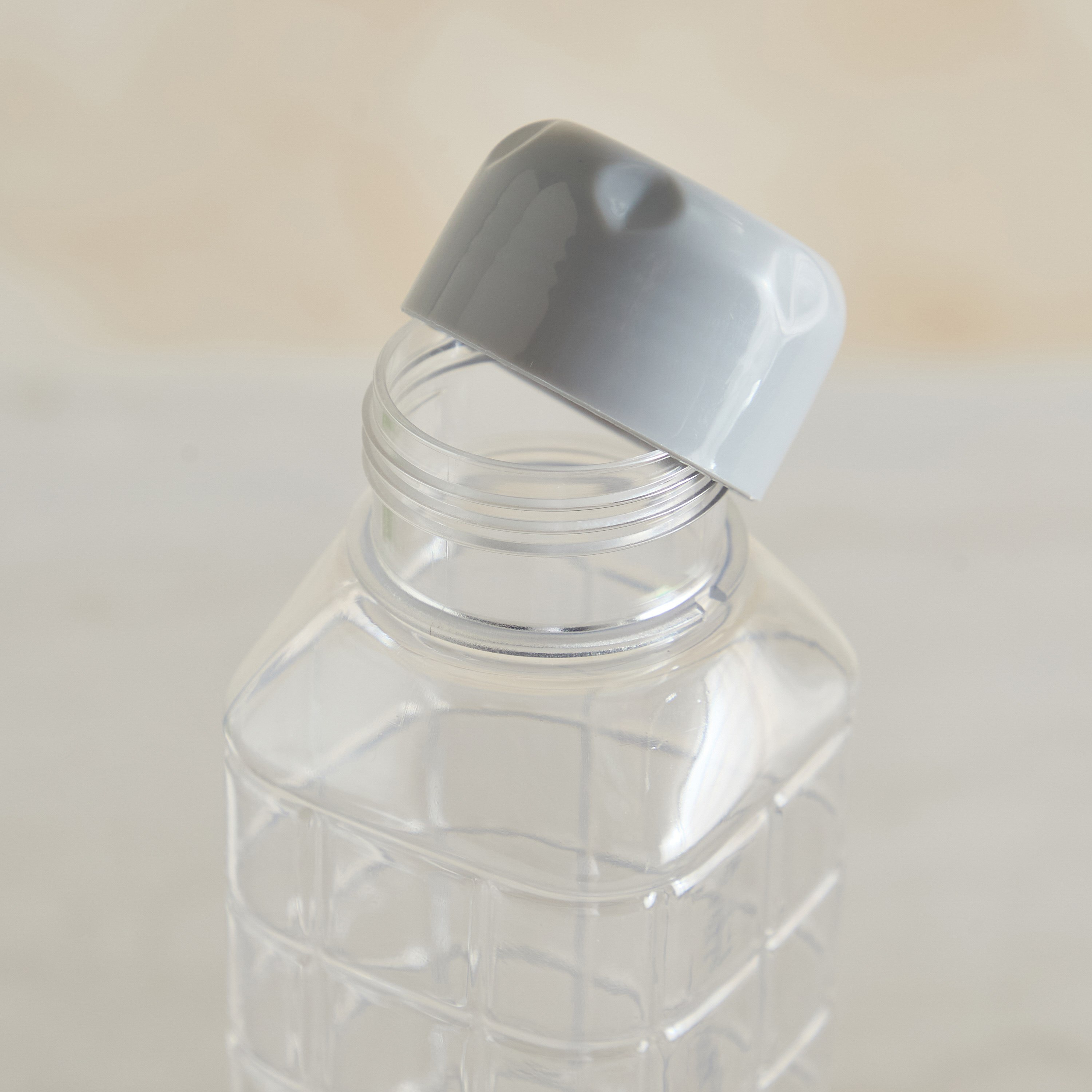 قارورة ماء من تشيس 1 لتر-hbxhomeware-hbxkitchen-image-7