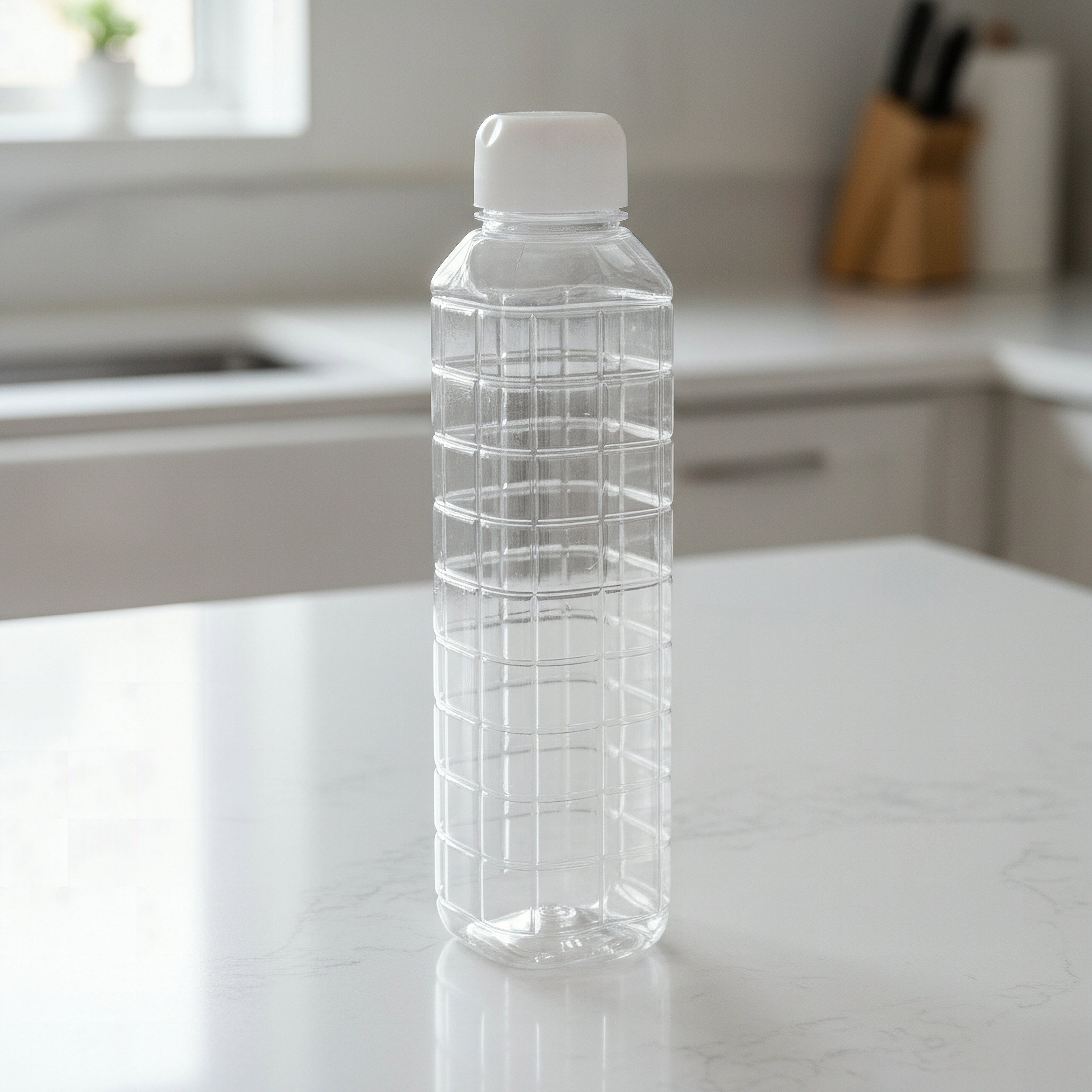 Chess Water Bottle - 1 L-hbxhomeware-diningandtabletop-bottles-image-1