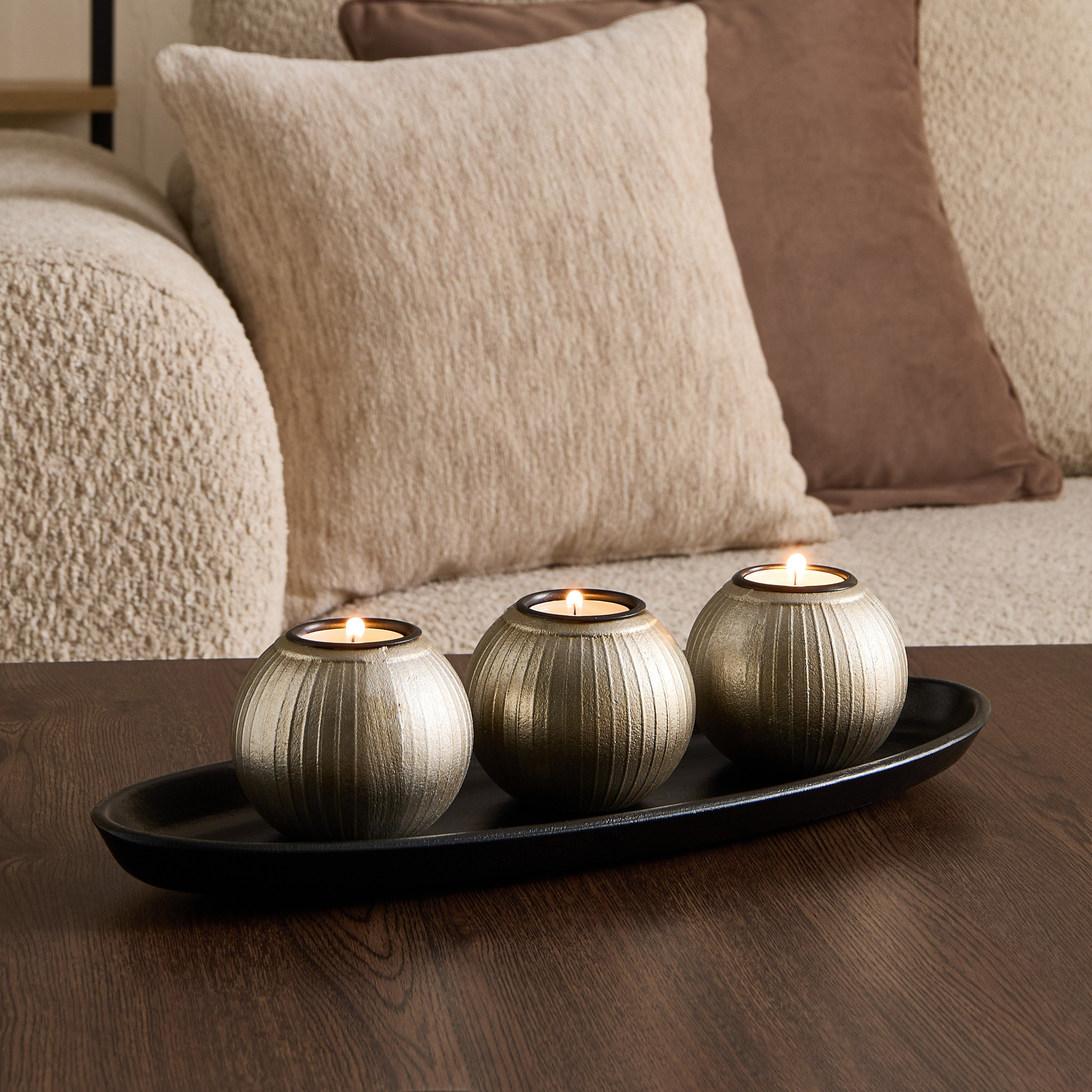 حامل شموع خشب ام دي اف مع صينية ديكور من ديفينيتي غلاسير-hbxlivingroom-decorandaccessories-candleholders-image-1