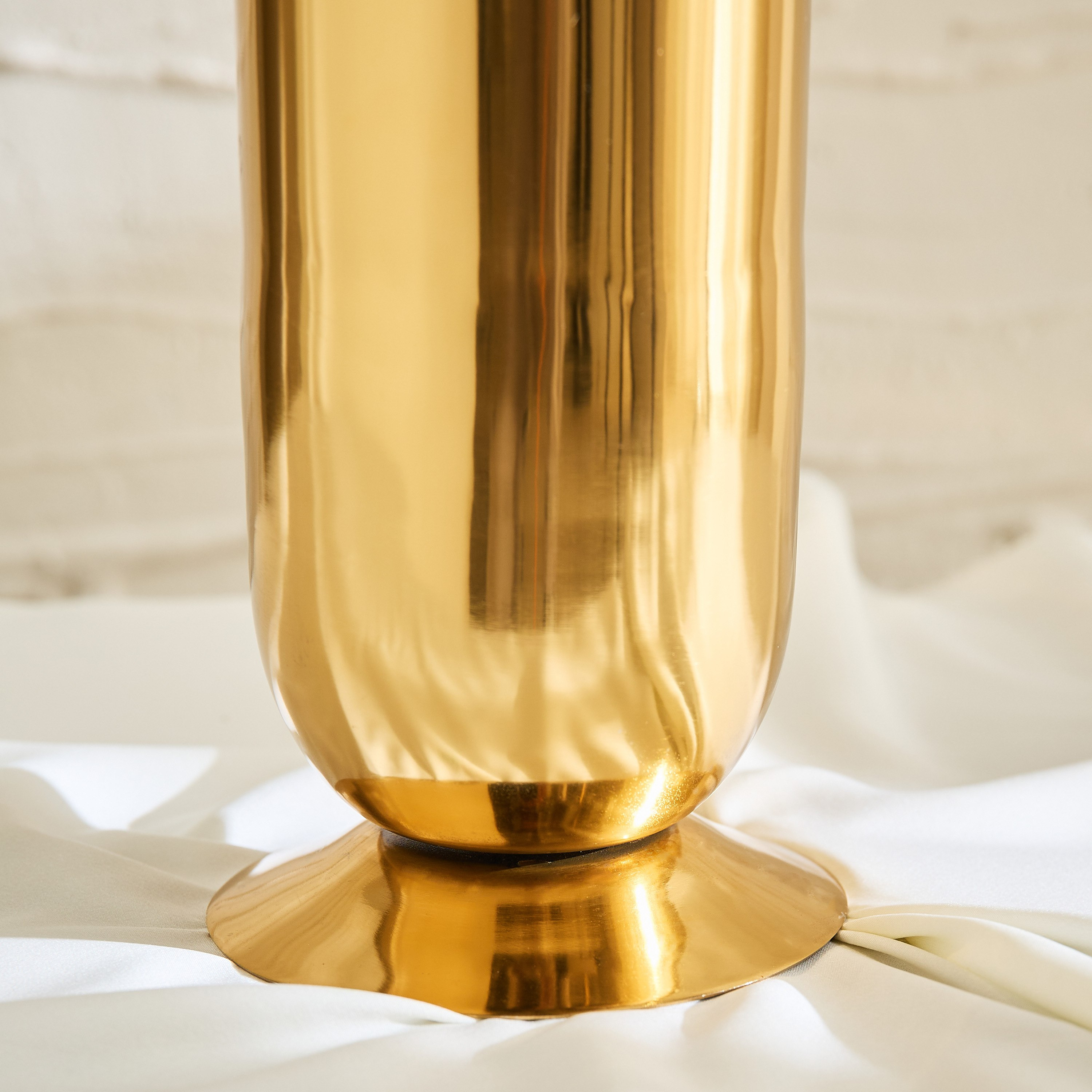مزهرية أسطوانية ديكور بقاعدة من بليس سامايا - 12×12×40 سم-hbxbedroom-decorandaccessories-vases-image-3