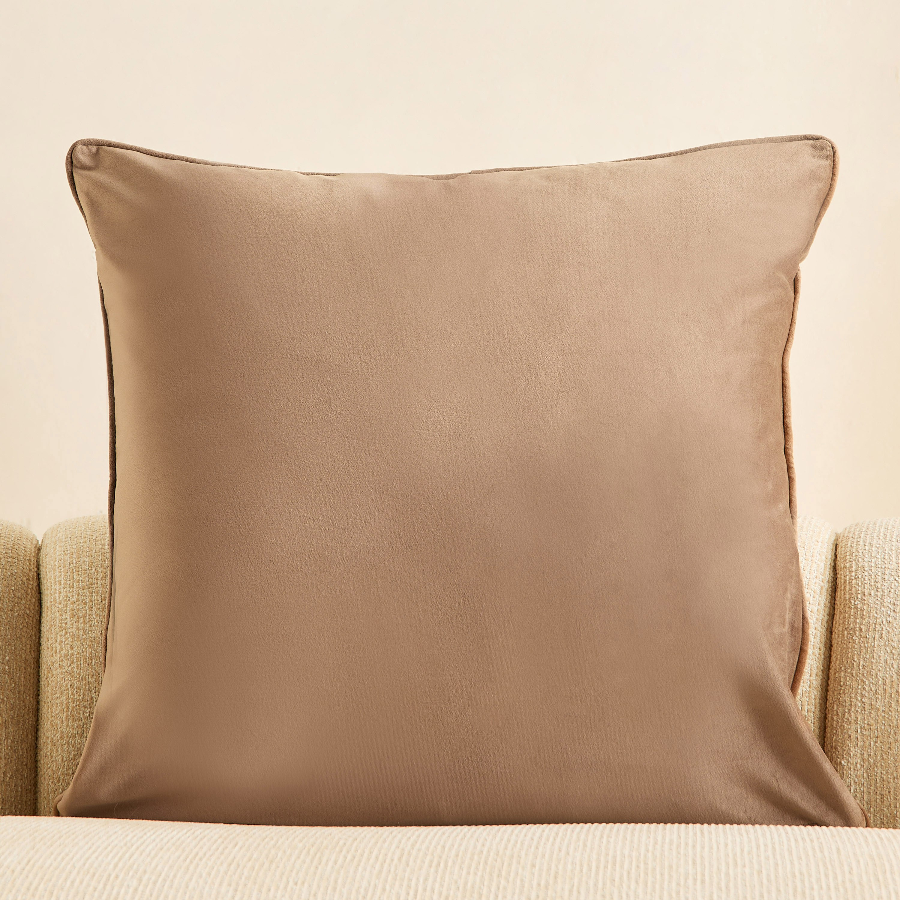 Dove Velvet Cushion Cover - 65x65 cm-hbxhomeware-cushionsandcovers-cushioncovers-image-1