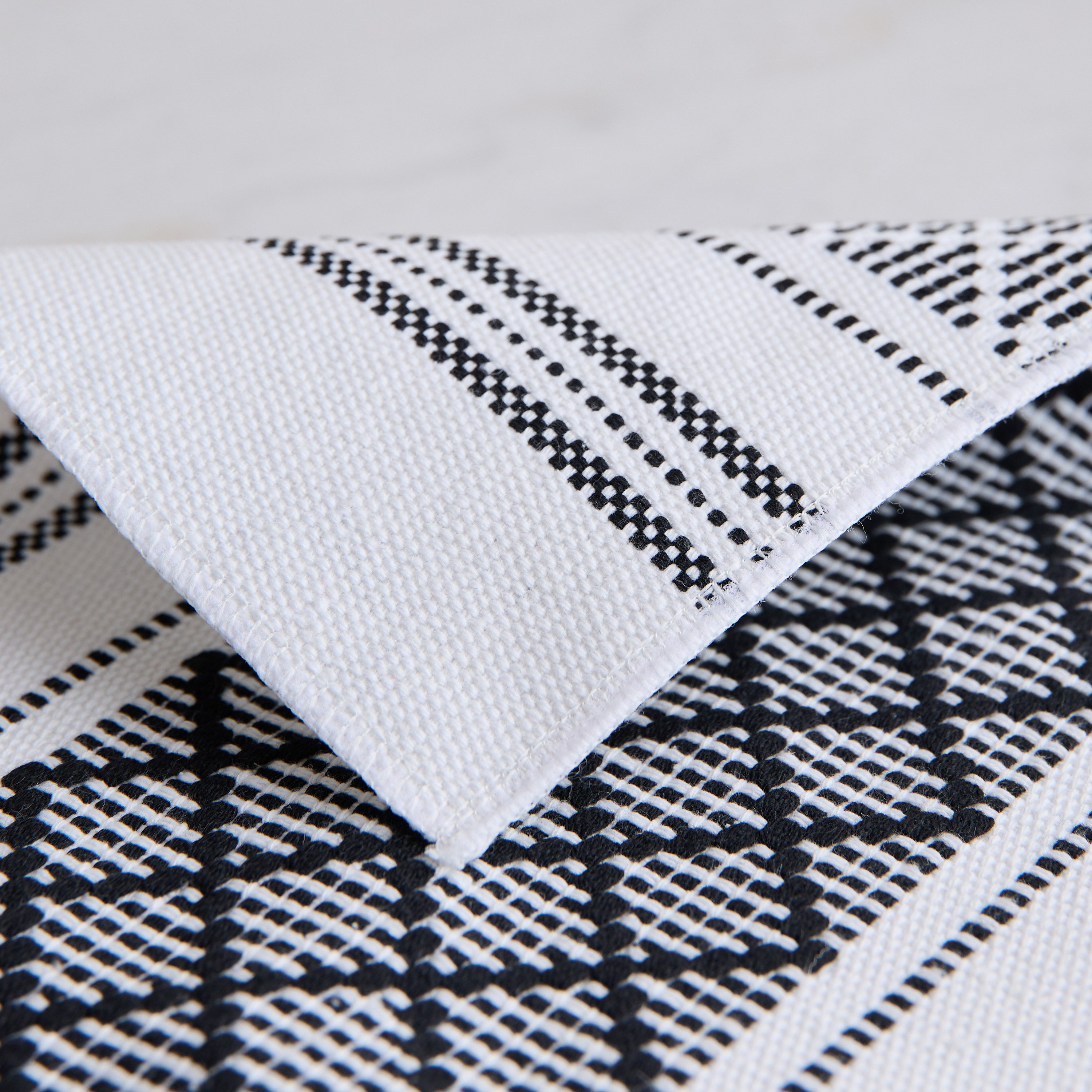 Sara Polyester Placemat-35x45cm-hbxhomeware-kitchenware-kitchenlinens-image-4