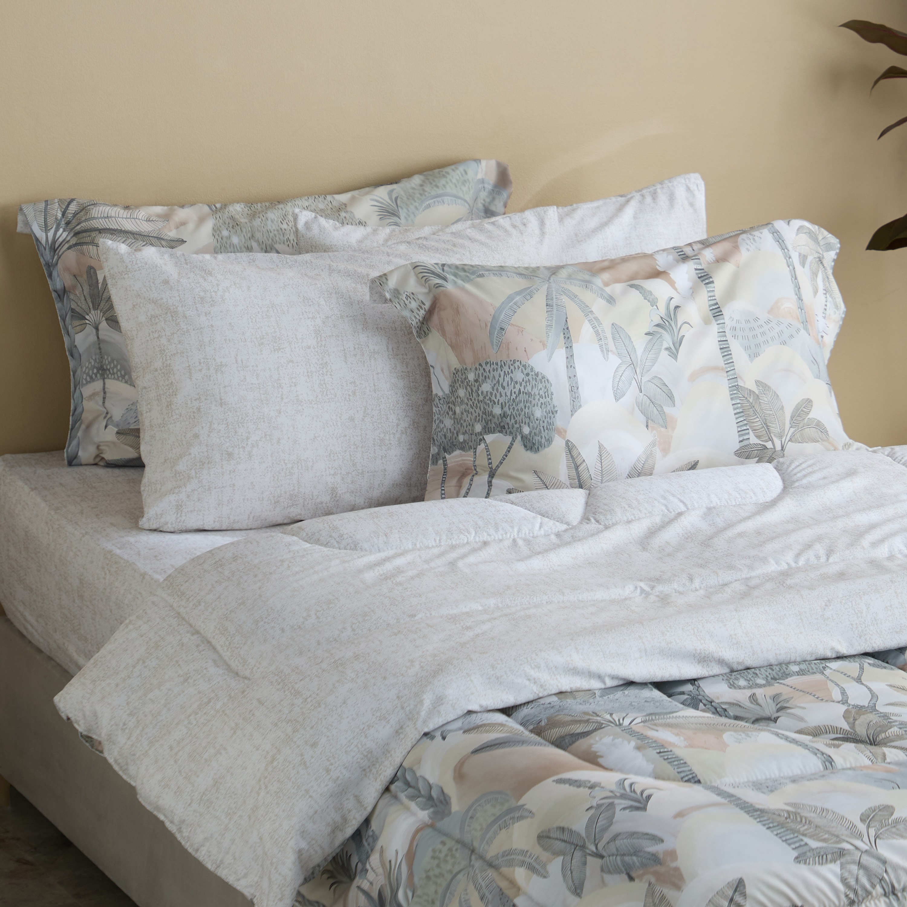 Hampton Palm 6-Piece Microfibre Printed BIAB Twin Comforter Set - 160x240 cm-hbxhomeware-hbxbedroom-image-1
