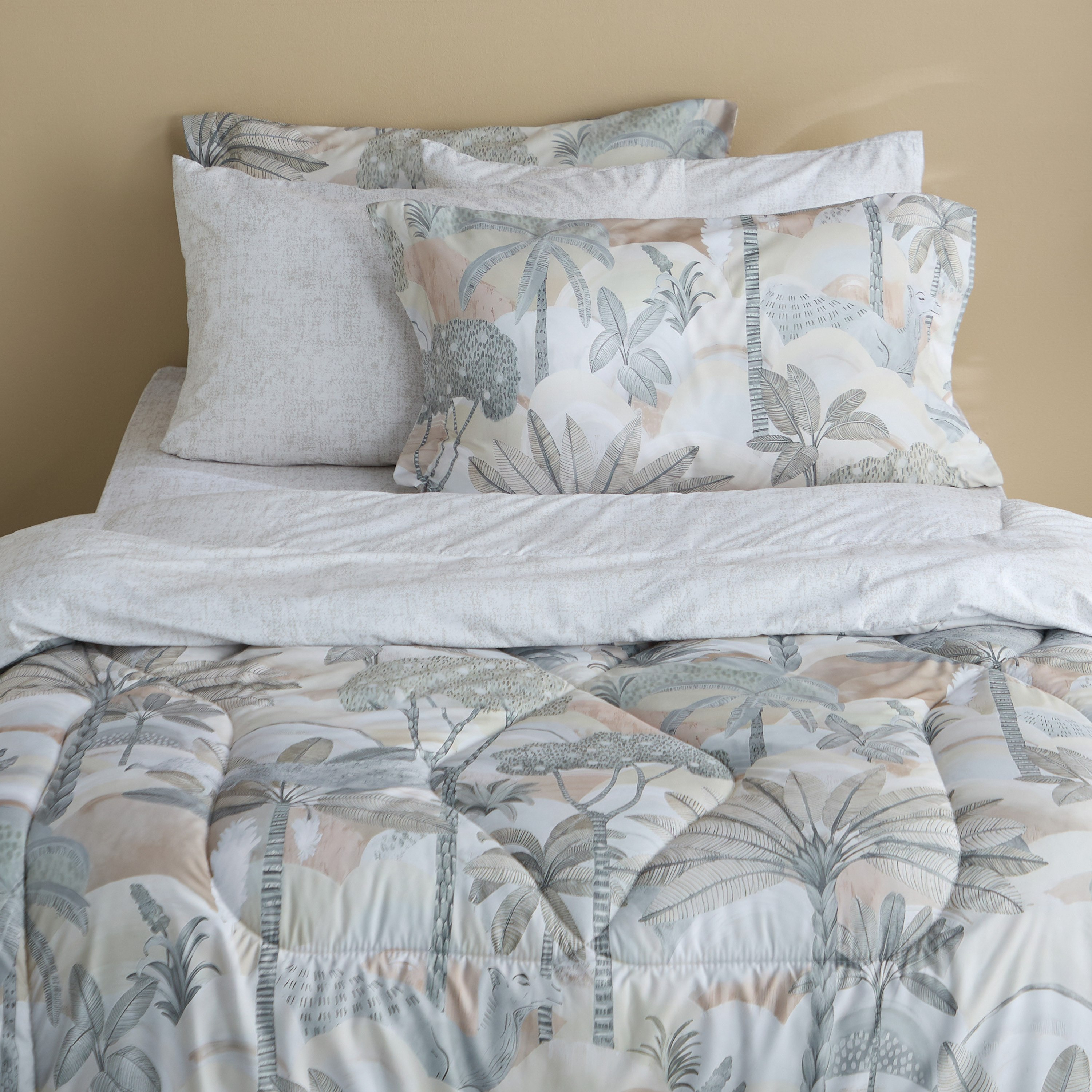 Hampton Palm 6-Piece Microfibre Printed BIAB Twin Comforter Set - 160x240 cm-hbxhomeware-hbxbedroom-image-2