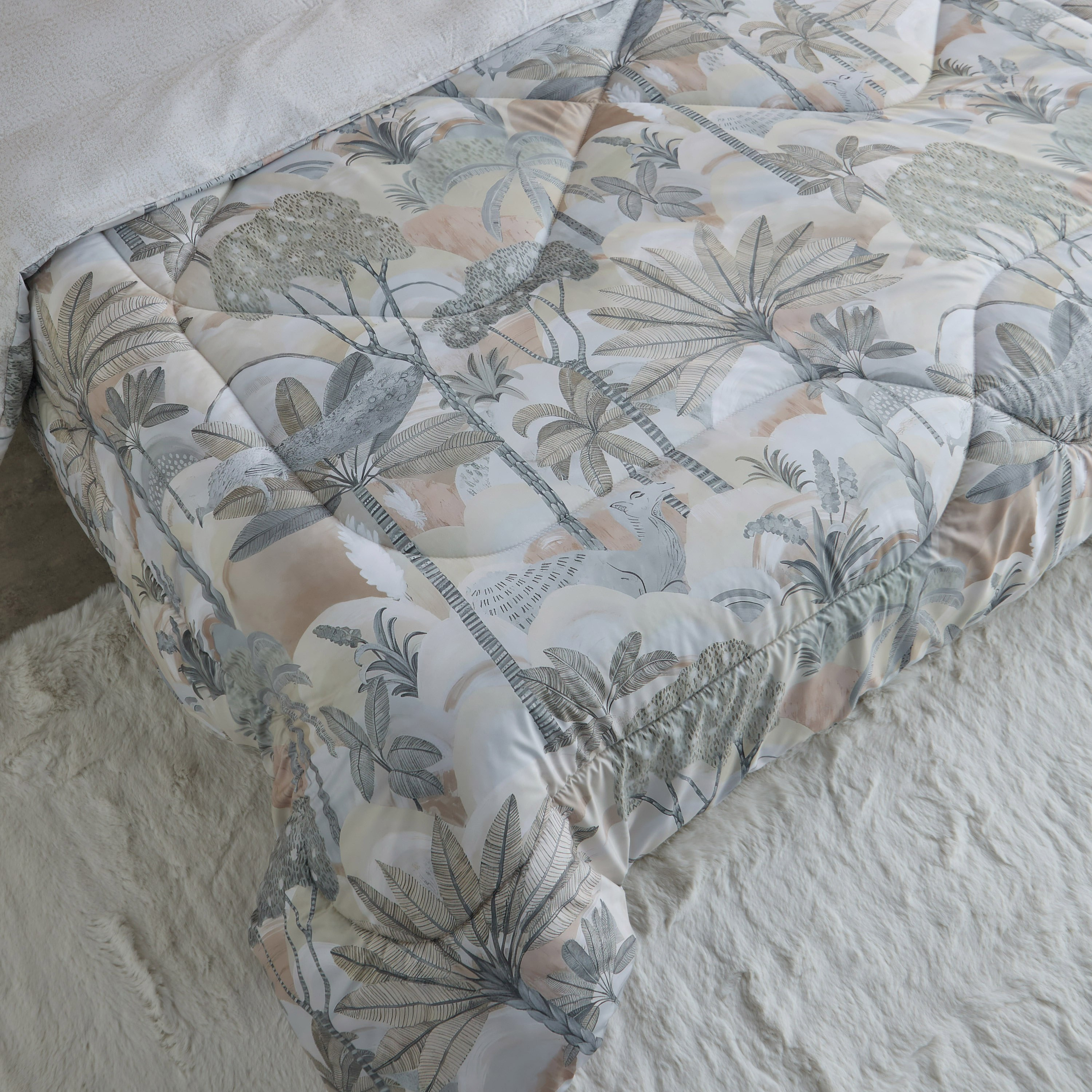 Hampton Palm 6-Piece Microfibre Printed BIAB King Comforter Set - 220x240 cm-hbxhomeware-hbxbedroom-image-3
