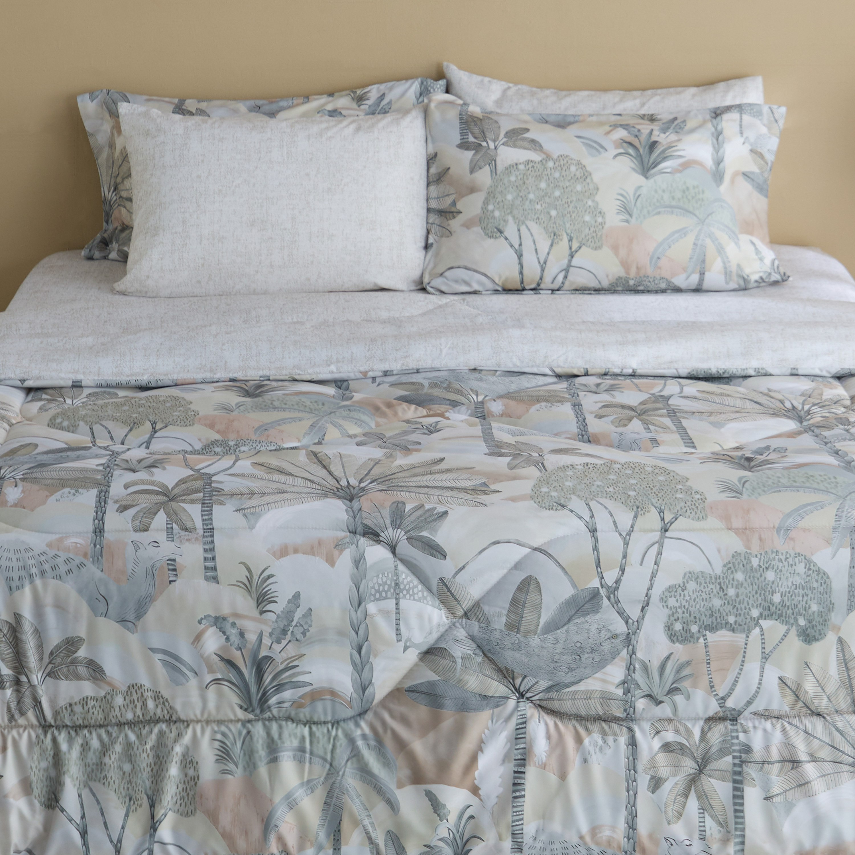 Hampton Palm 6-Piece Microfibre Printed BIAB Super King Comforter Set - 240x260 cm-hbxhomeware-hbxbedroom-image-2