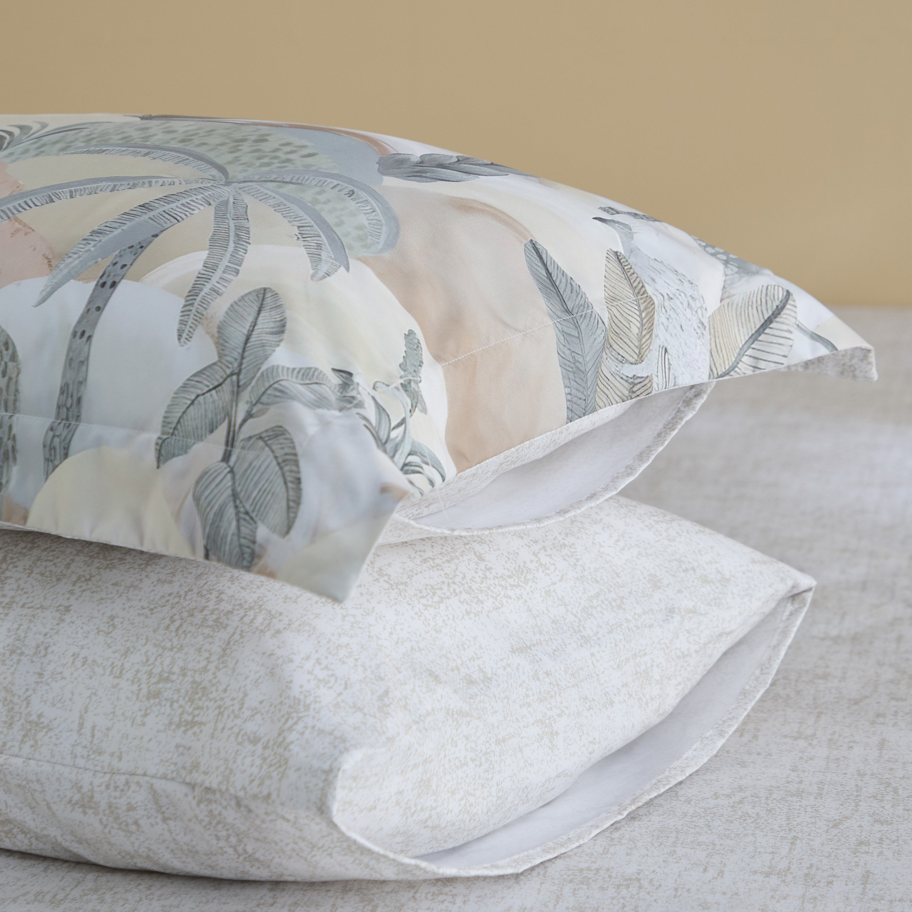 Hampton Palm 6-Piece Microfibre Printed BIAB Super King Comforter Set - 240x260 cm-hbxhomeware-hbxbedroom-image-6